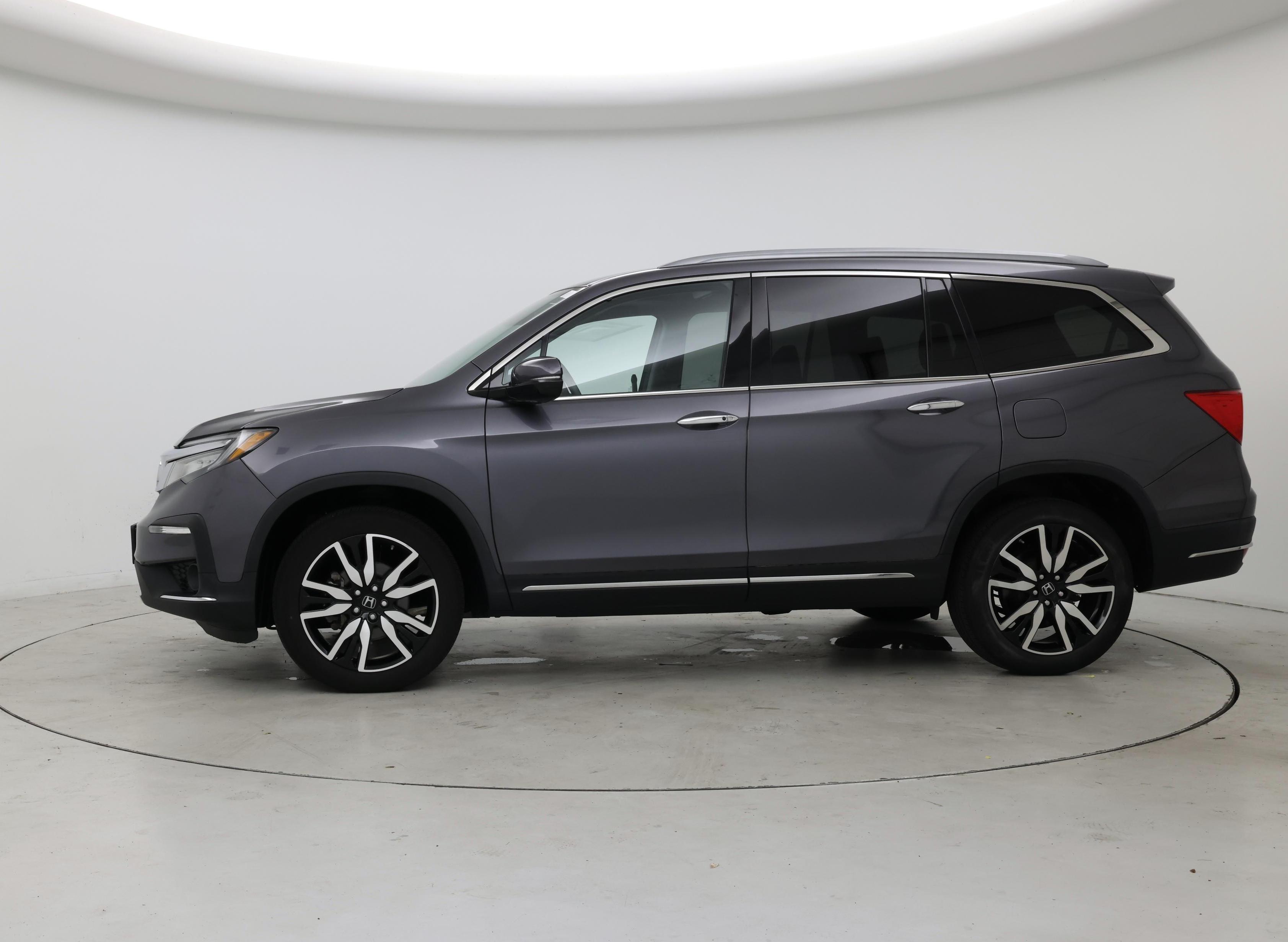 Thumbnail: 2021 Honda Pilot - 3