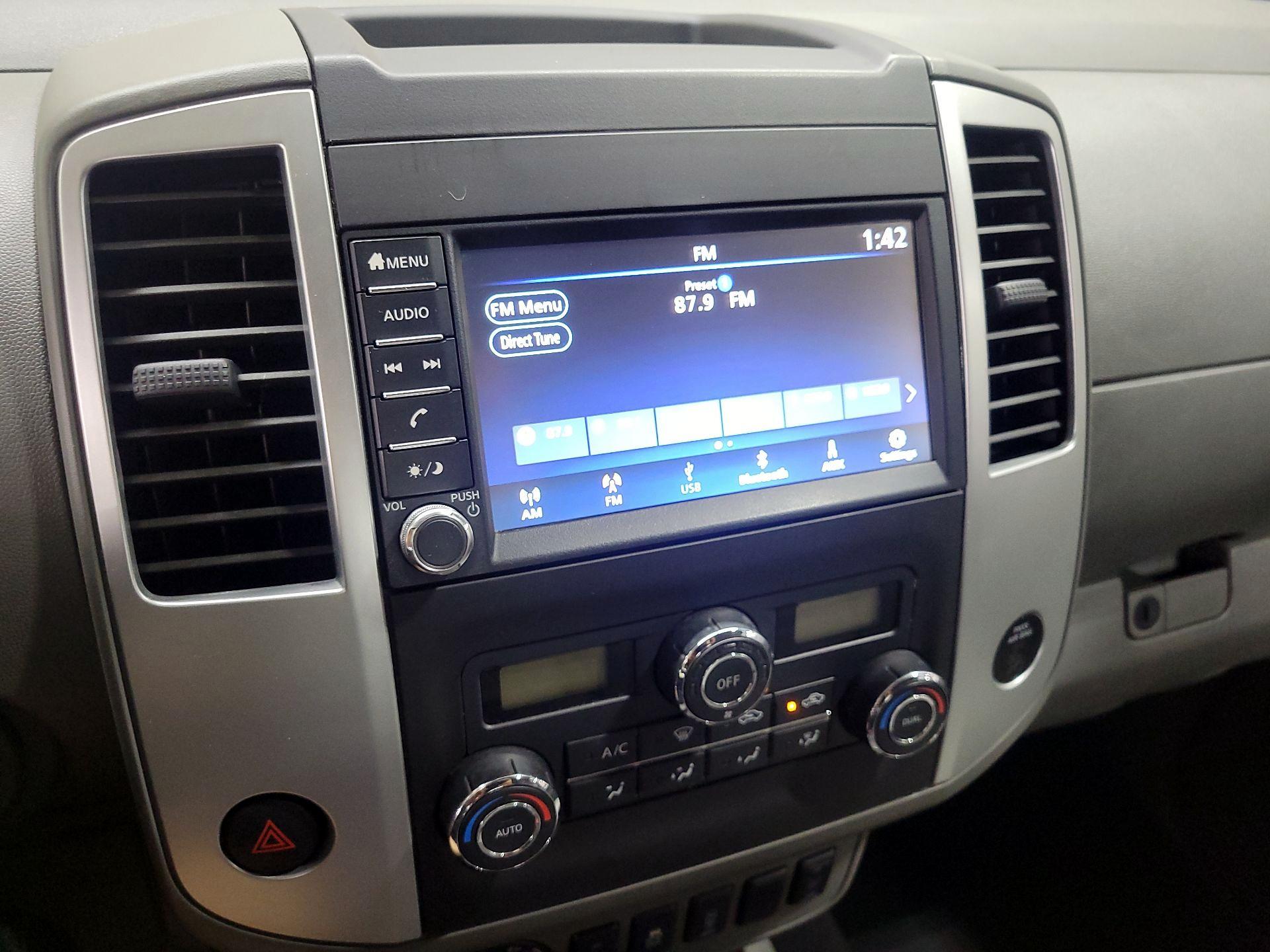 Thumbnail: 2019 Nissan Frontier - 15