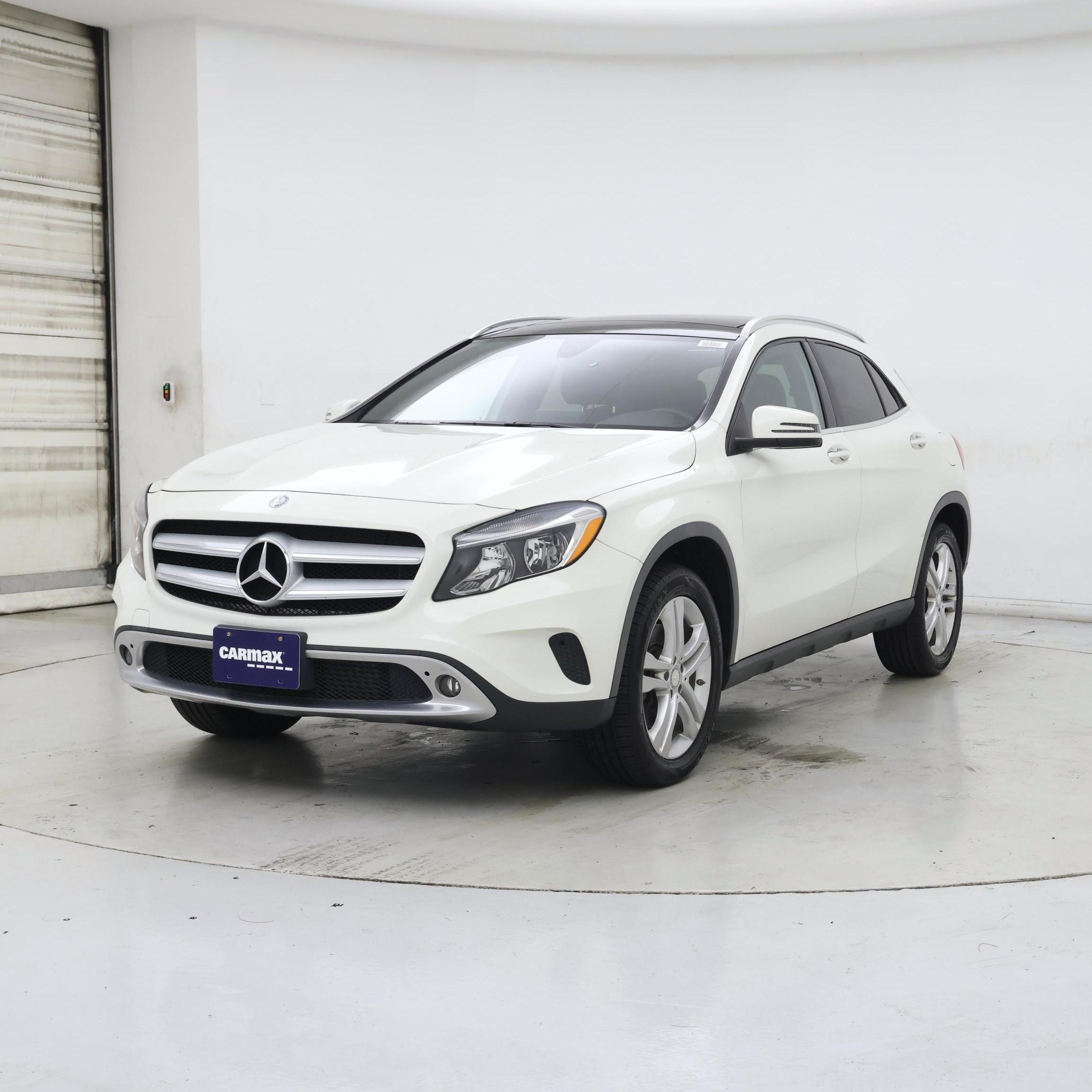 Thumbnail: 2016 Mercedes-Benz GLA - 4