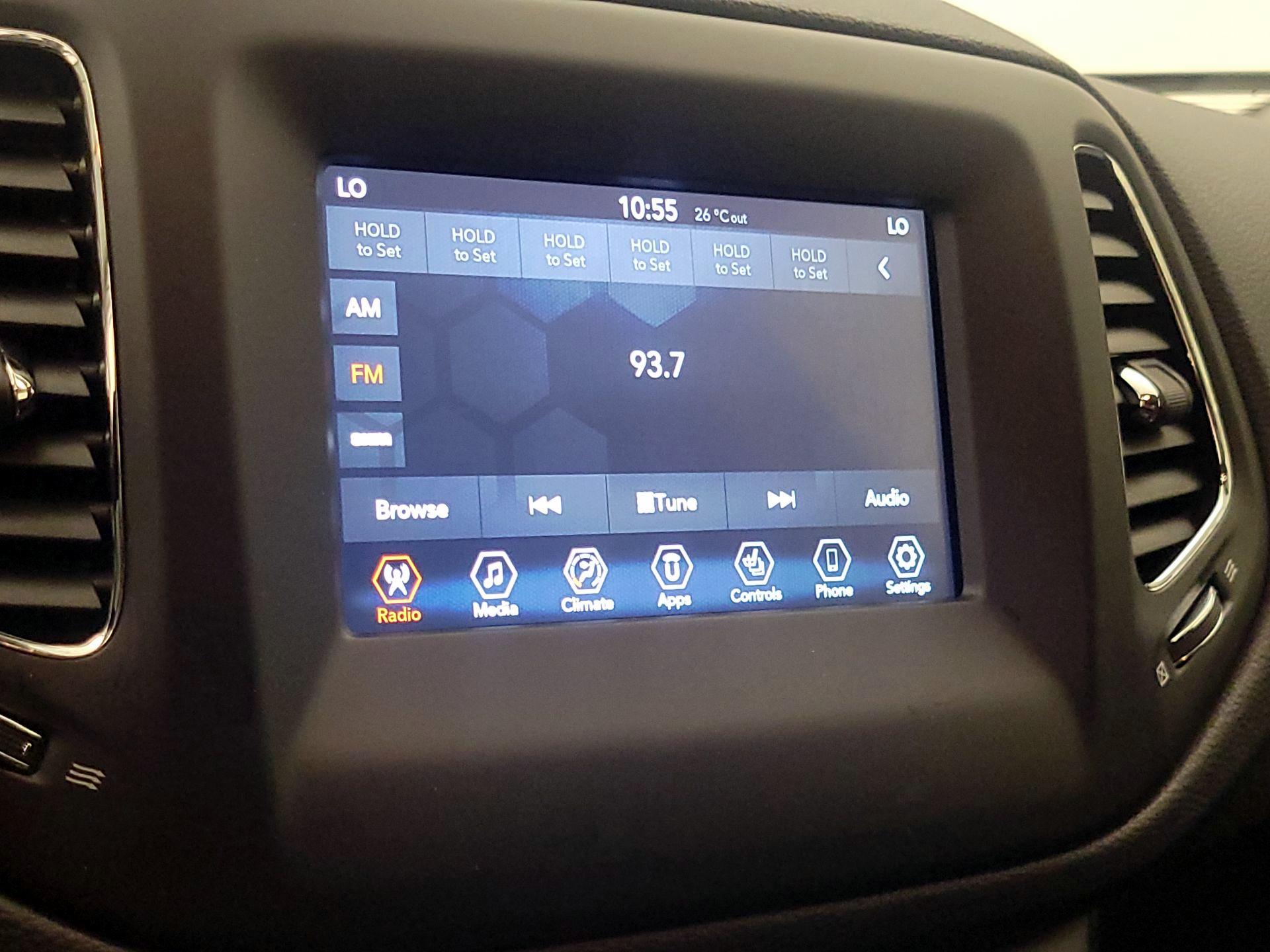 Thumbnail: 2019 Jeep Compass - 15