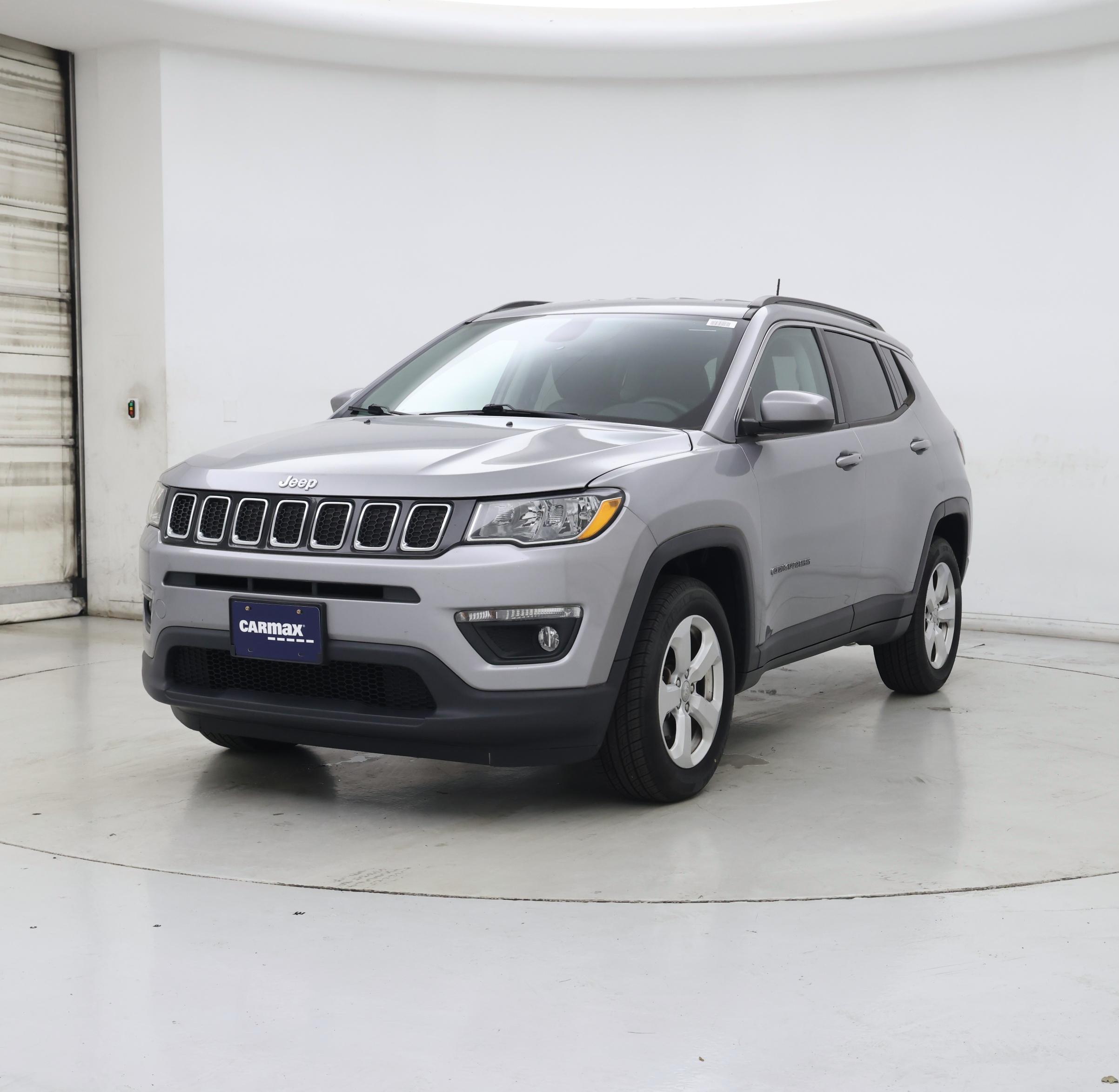 Thumbnail: 2019 Jeep Compass - 4