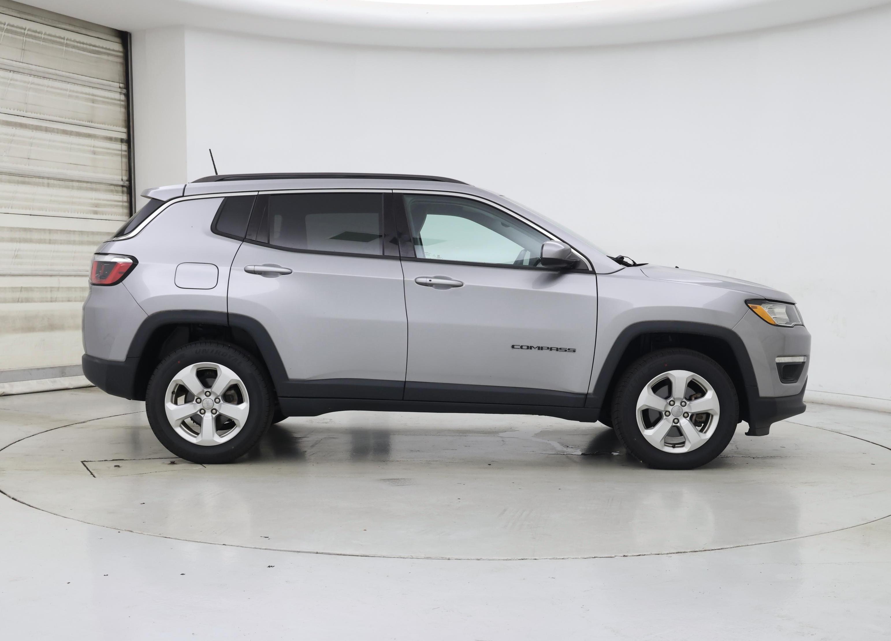 Thumbnail: 2019 Jeep Compass - 7