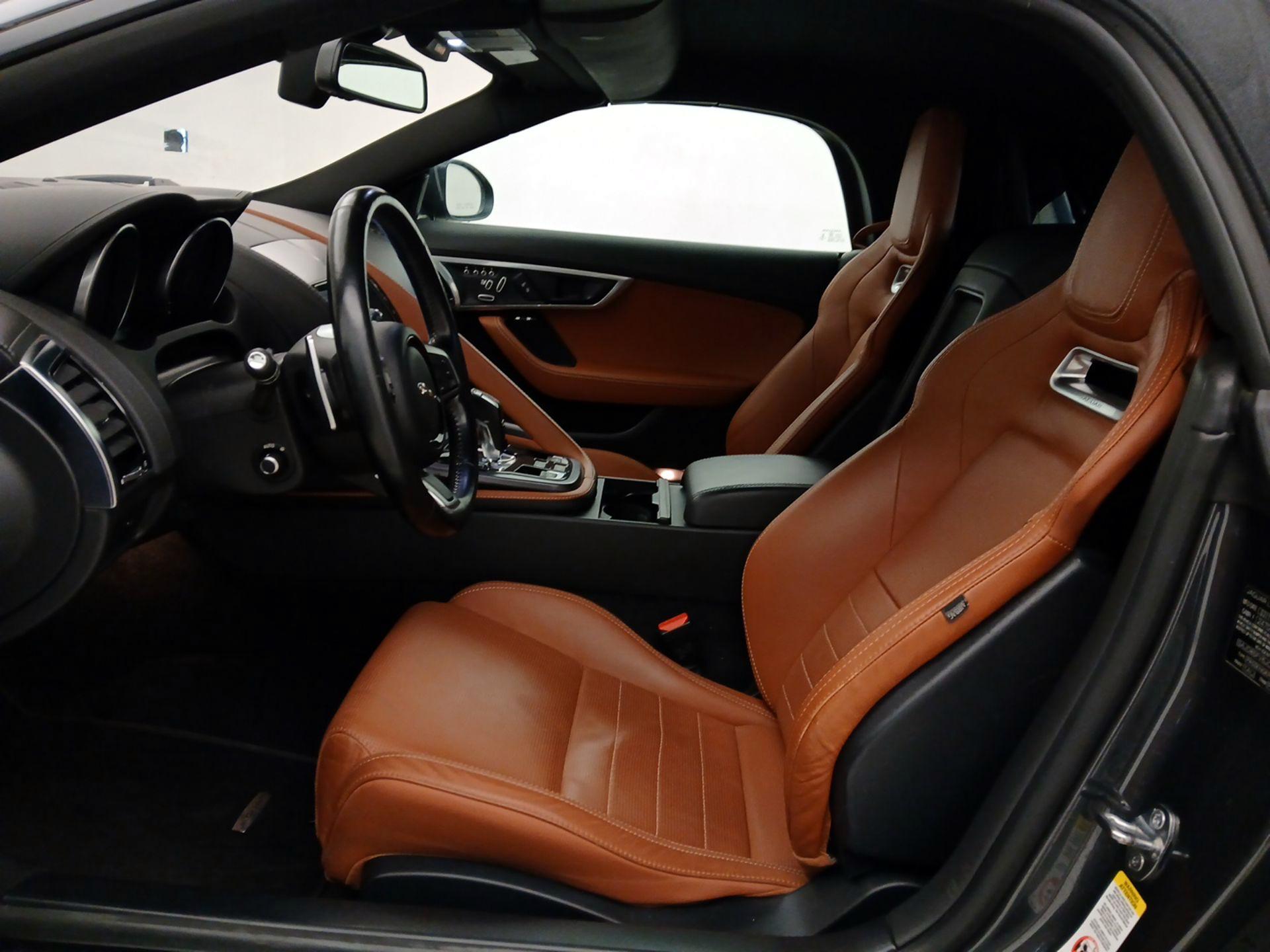 Thumbnail: 2018 Jaguar F-Type - 11