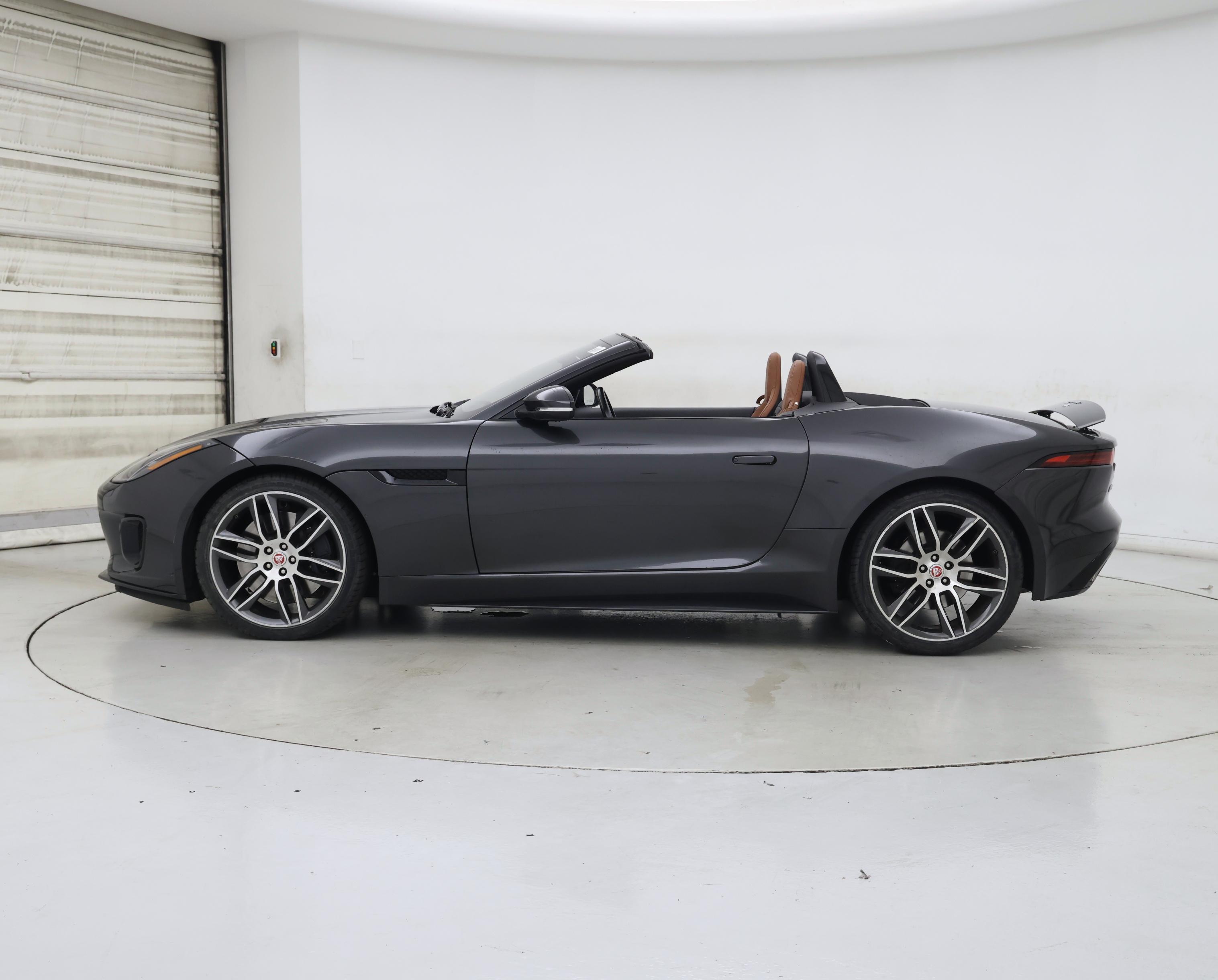 Thumbnail: 2018 Jaguar F-Type - 3