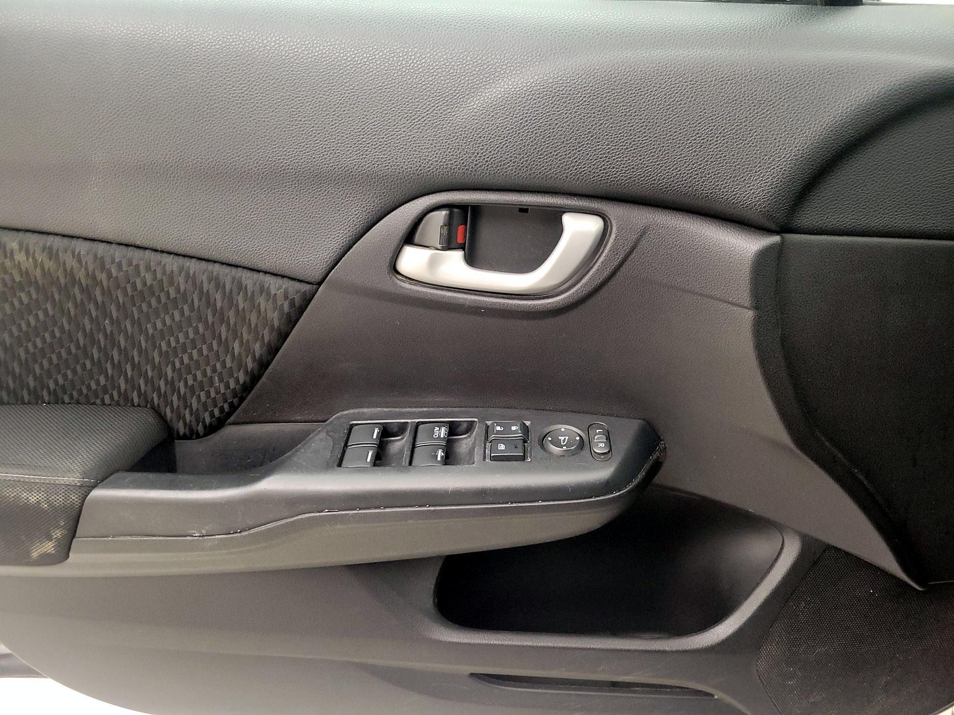 Thumbnail: 2014 Honda Civic - 12