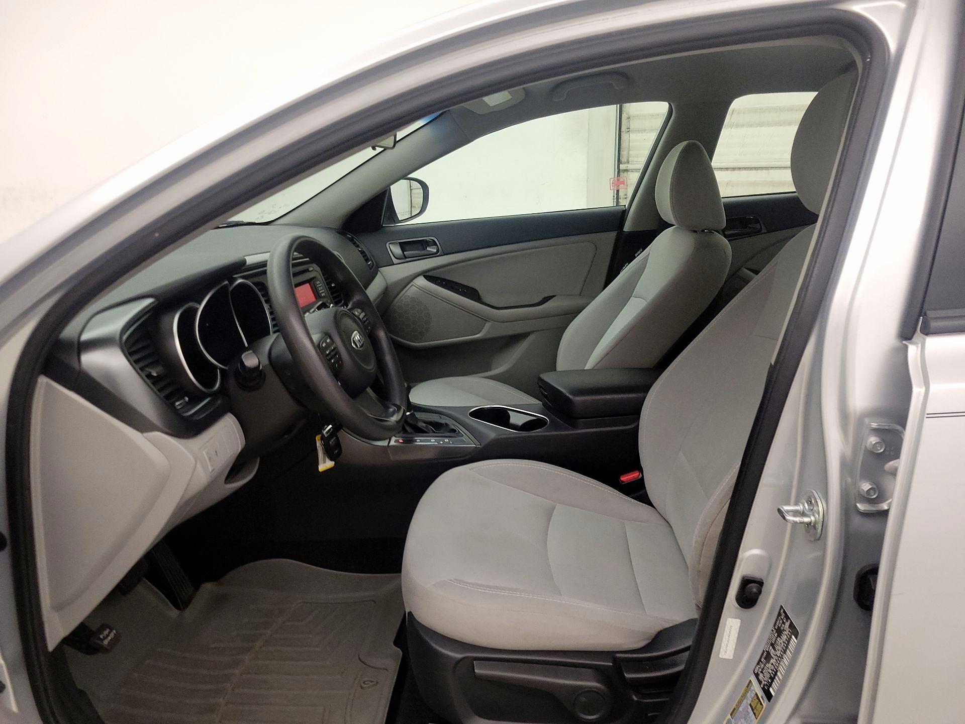 Thumbnail: 2015 Kia Optima - 11