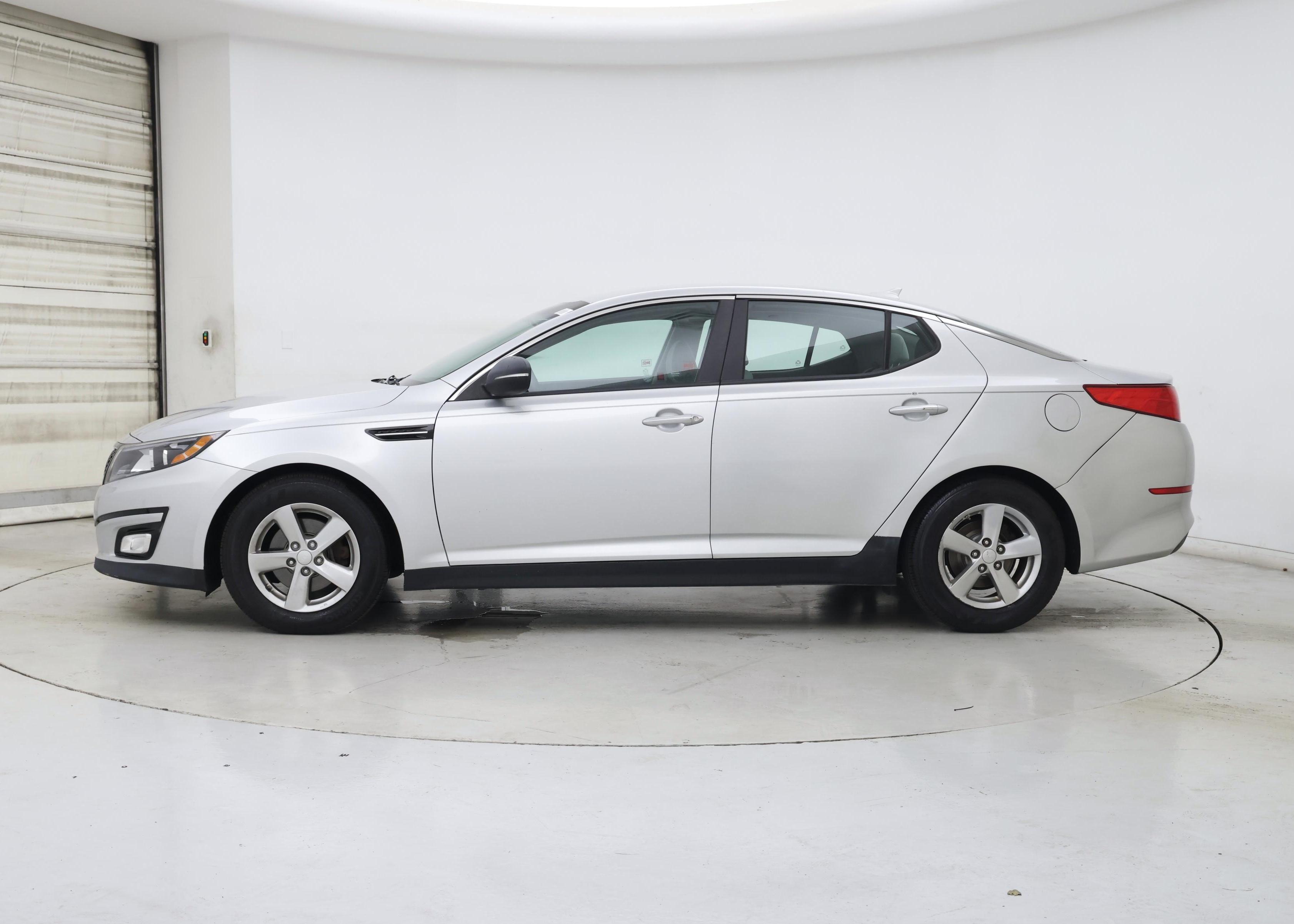 Thumbnail: 2015 Kia Optima - 3