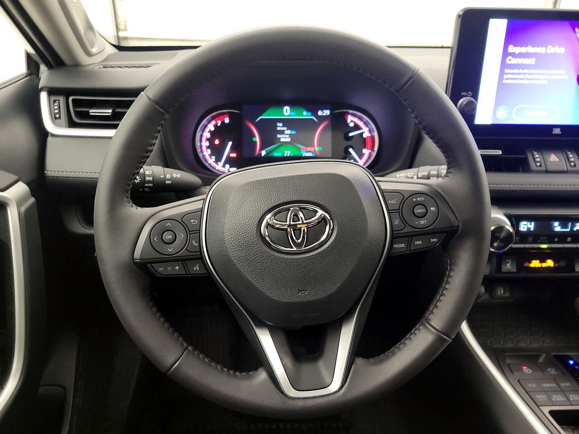 Thumbnail: 2023 Toyota RAV4 - 10