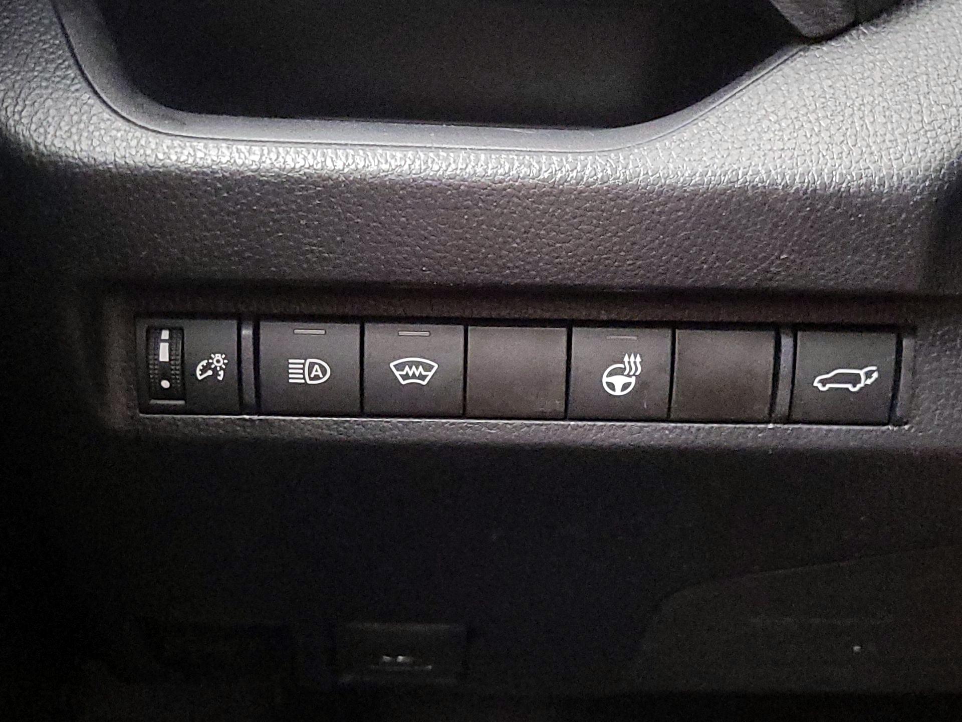 Thumbnail: 2023 Toyota RAV4 - 13