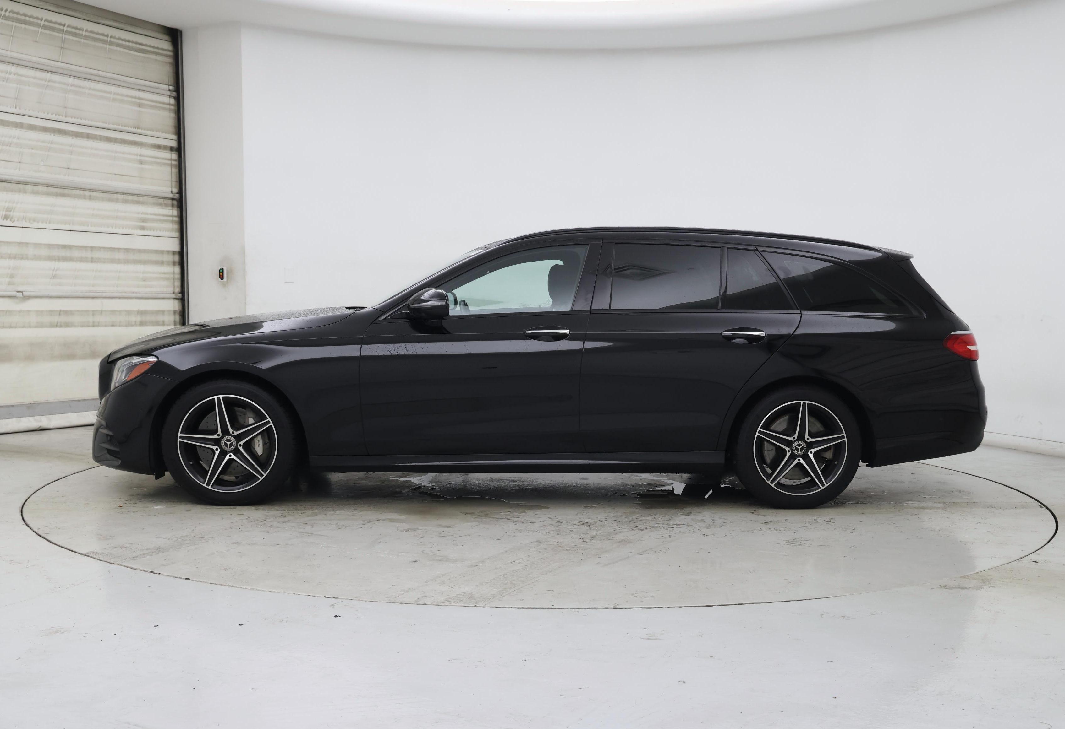 Thumbnail: 2018 Mercedes-Benz E-Class - 3