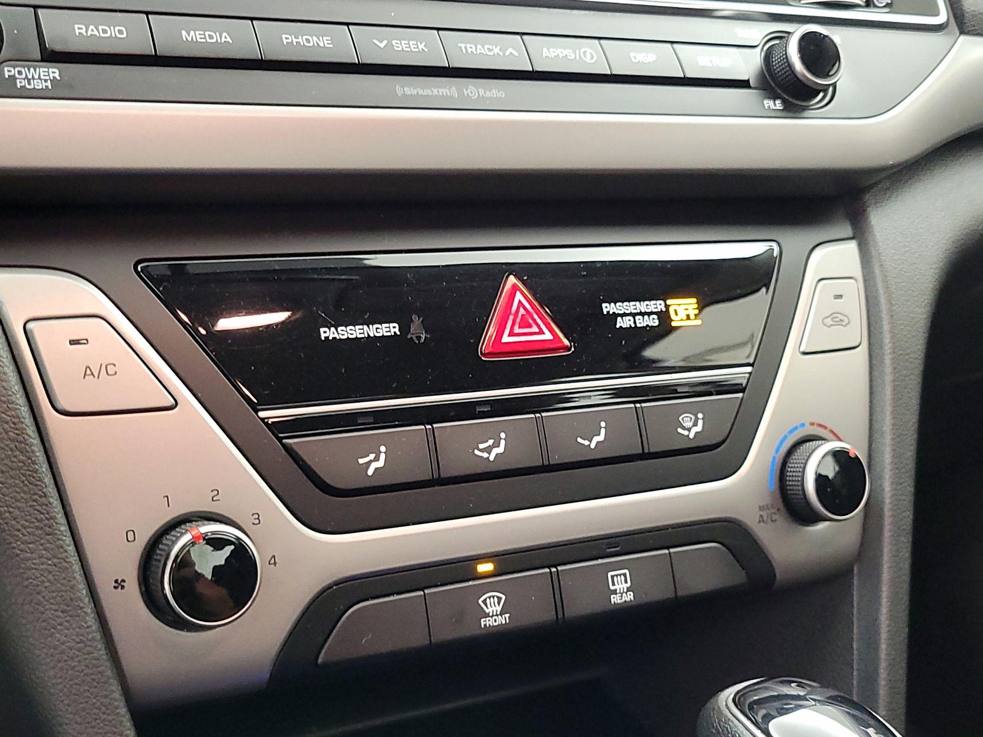 Thumbnail: 2018 Hyundai Elantra - 16
