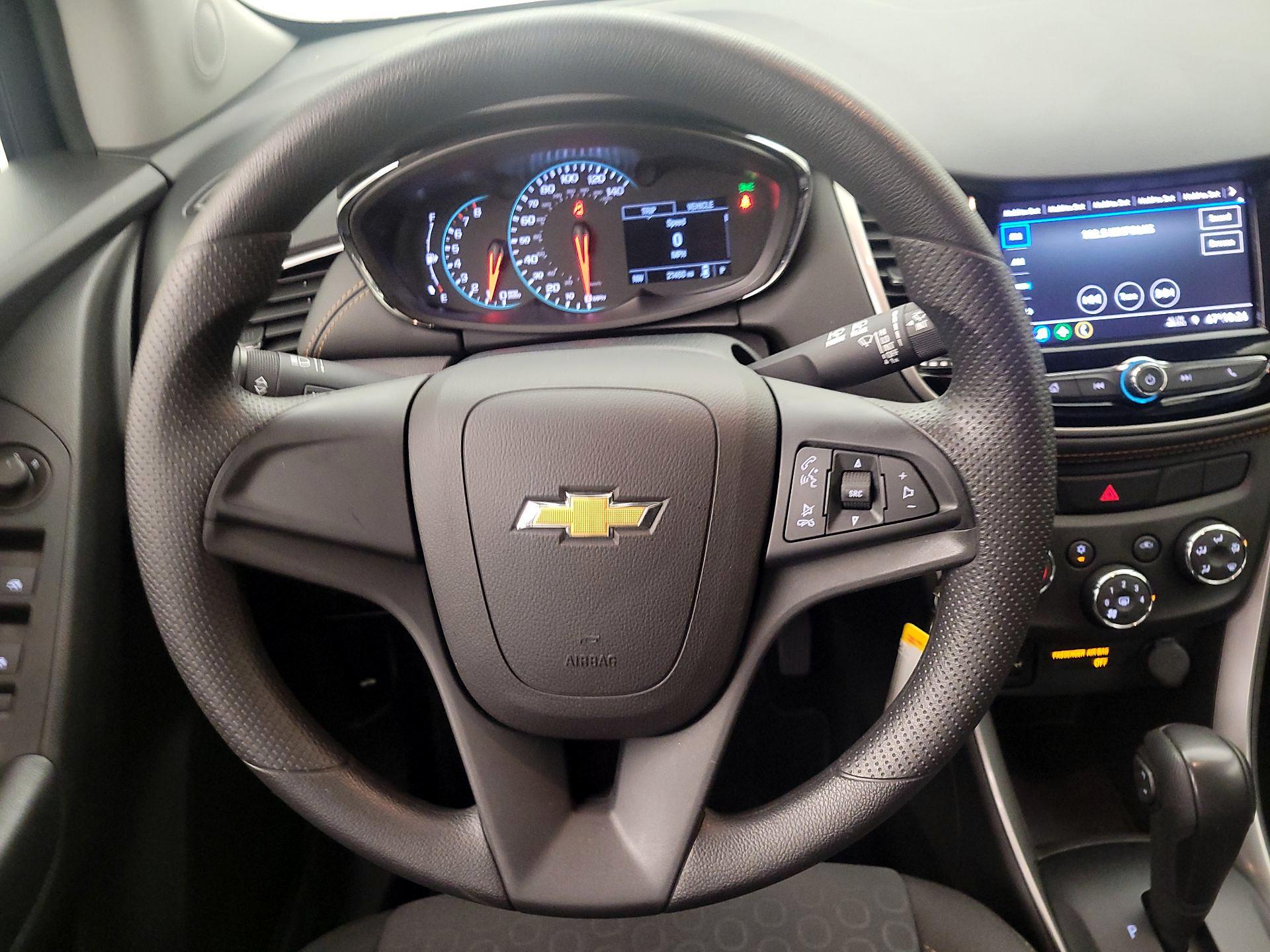 Thumbnail: 2021 Chevrolet Trax - 10