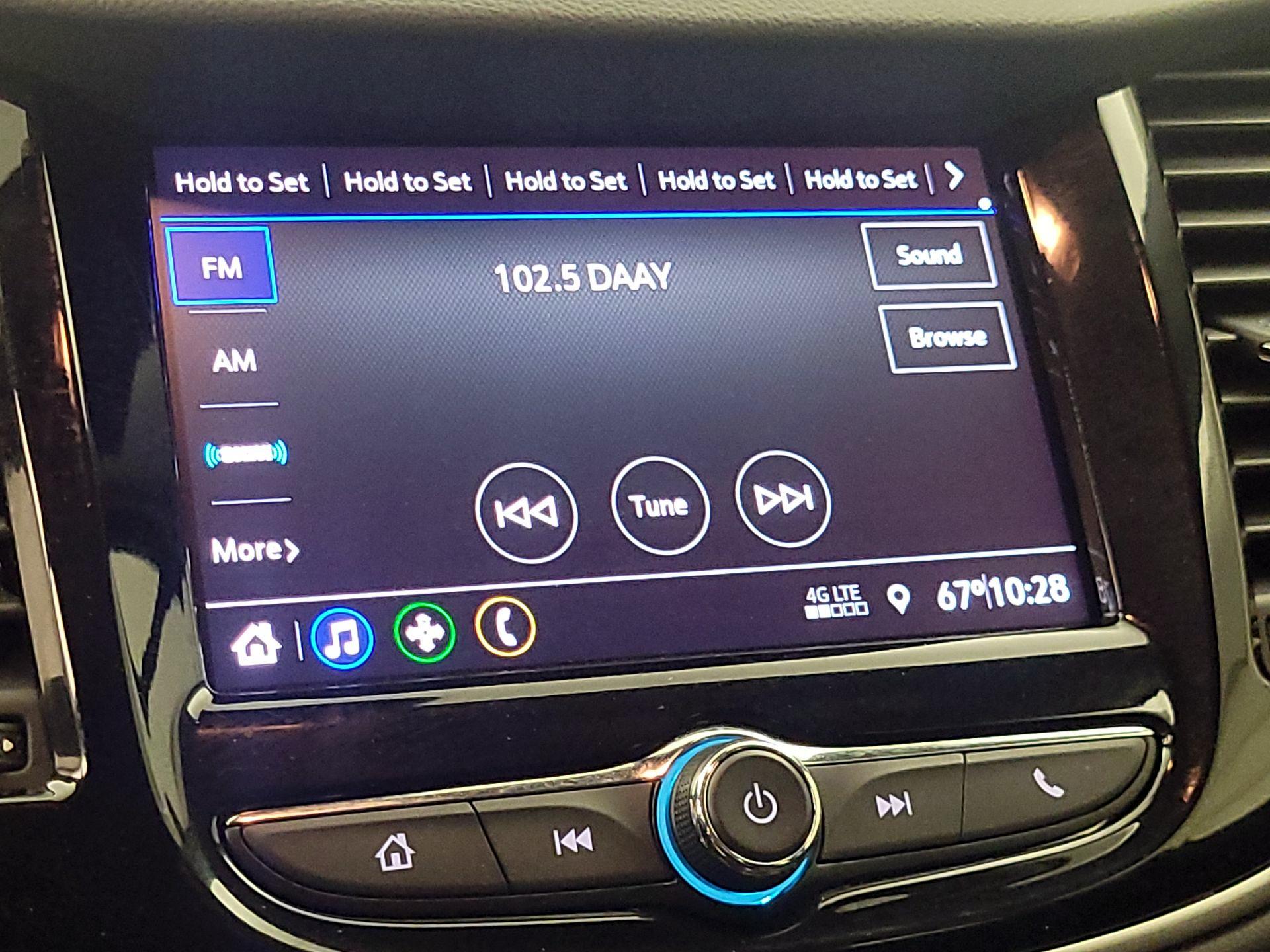 Thumbnail: 2021 Chevrolet Trax - 15