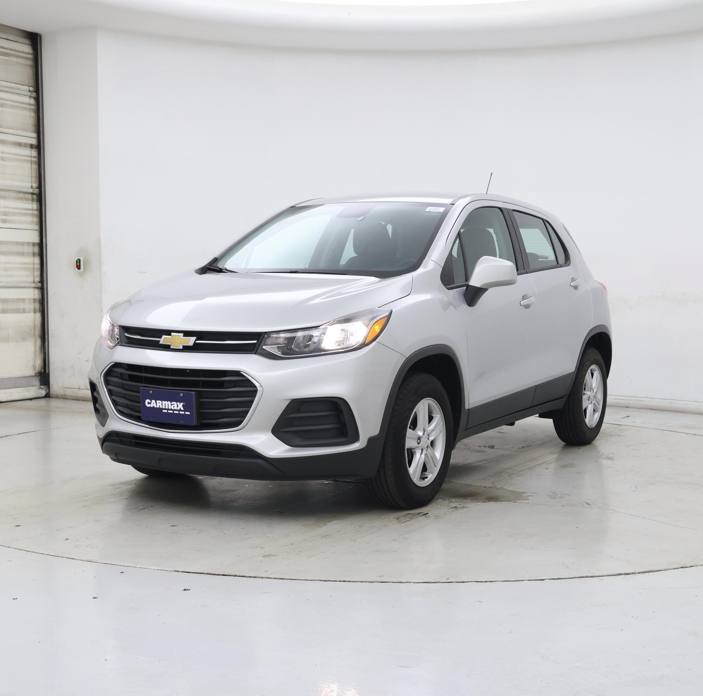 Thumbnail: 2021 Chevrolet Trax - 4