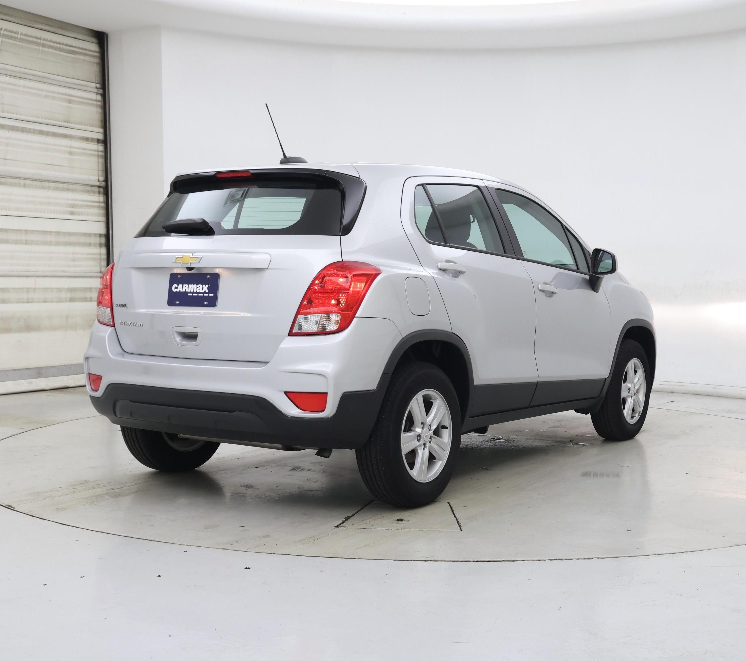 Thumbnail: 2021 Chevrolet Trax - 8