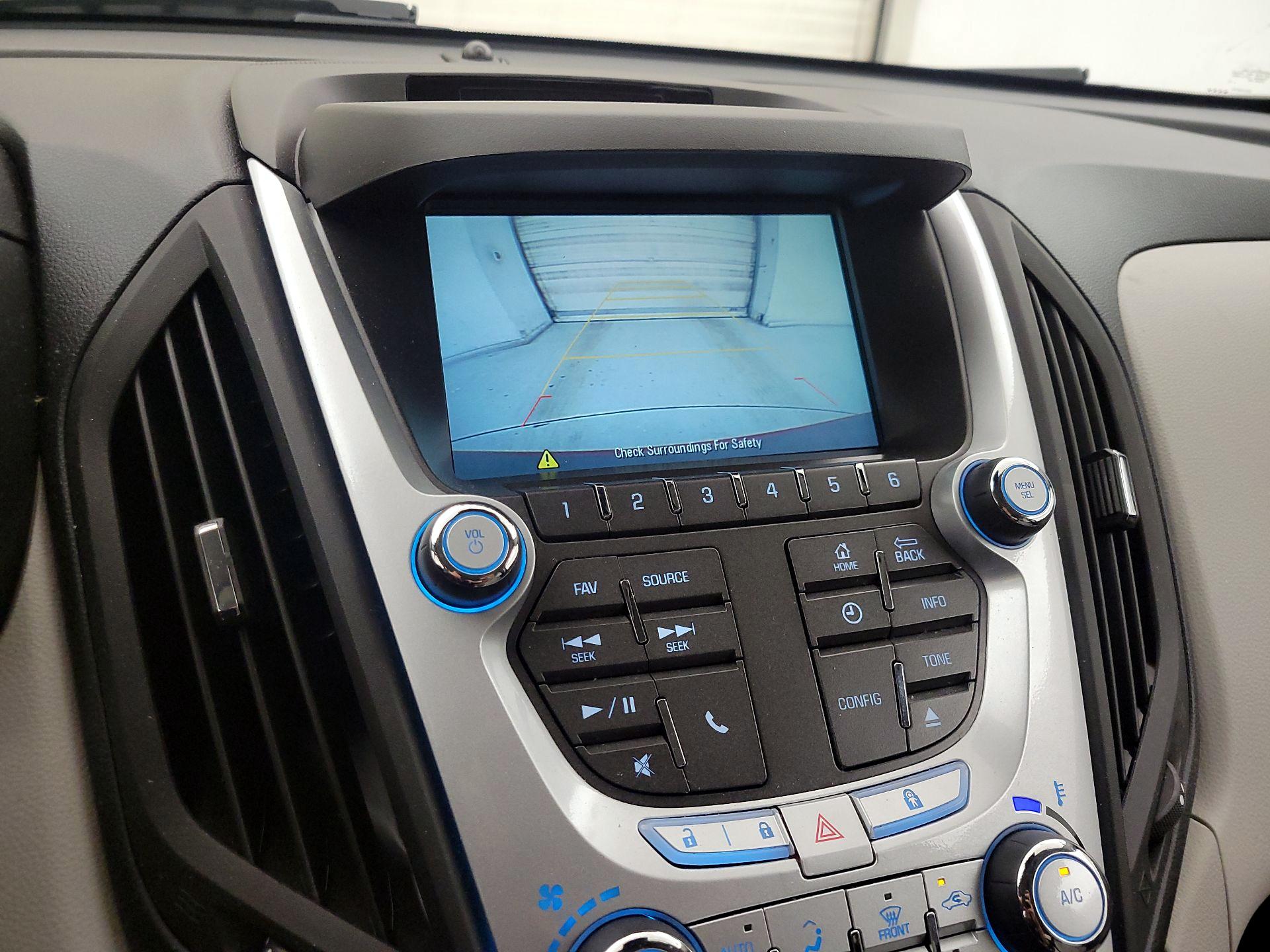 Thumbnail: 2015 Chevrolet Equinox - 13