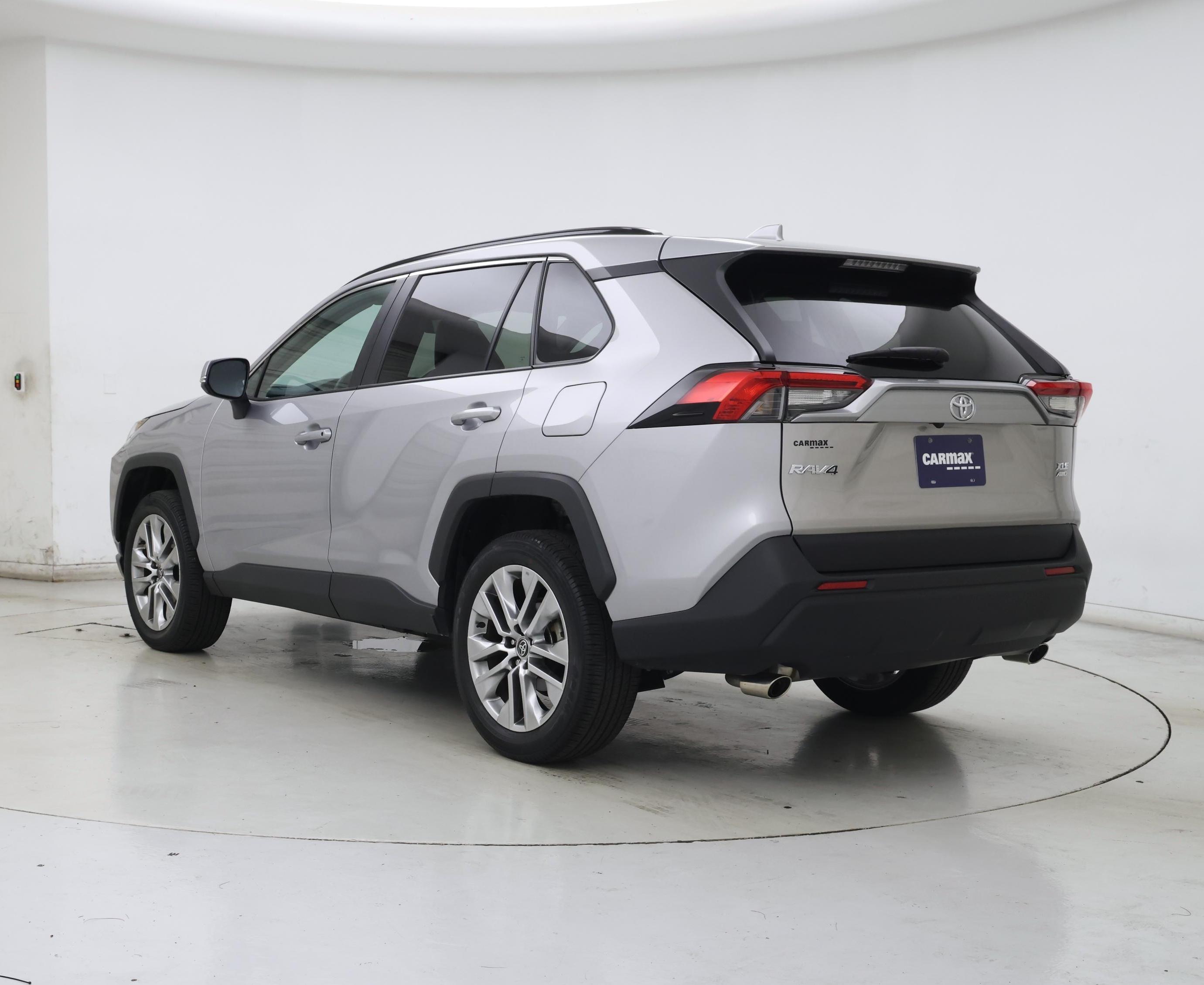 Thumbnail: 2022 Toyota RAV4 - 2