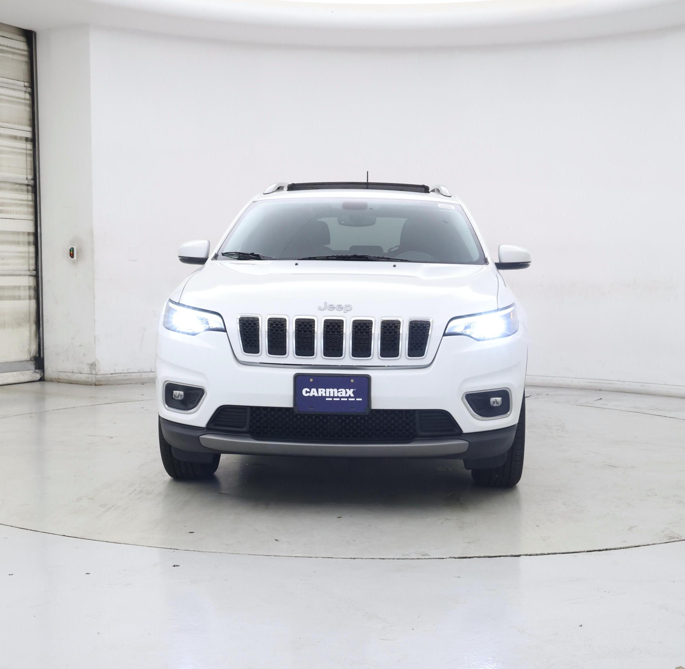 Thumbnail: 2019 Jeep Cherokee - 5