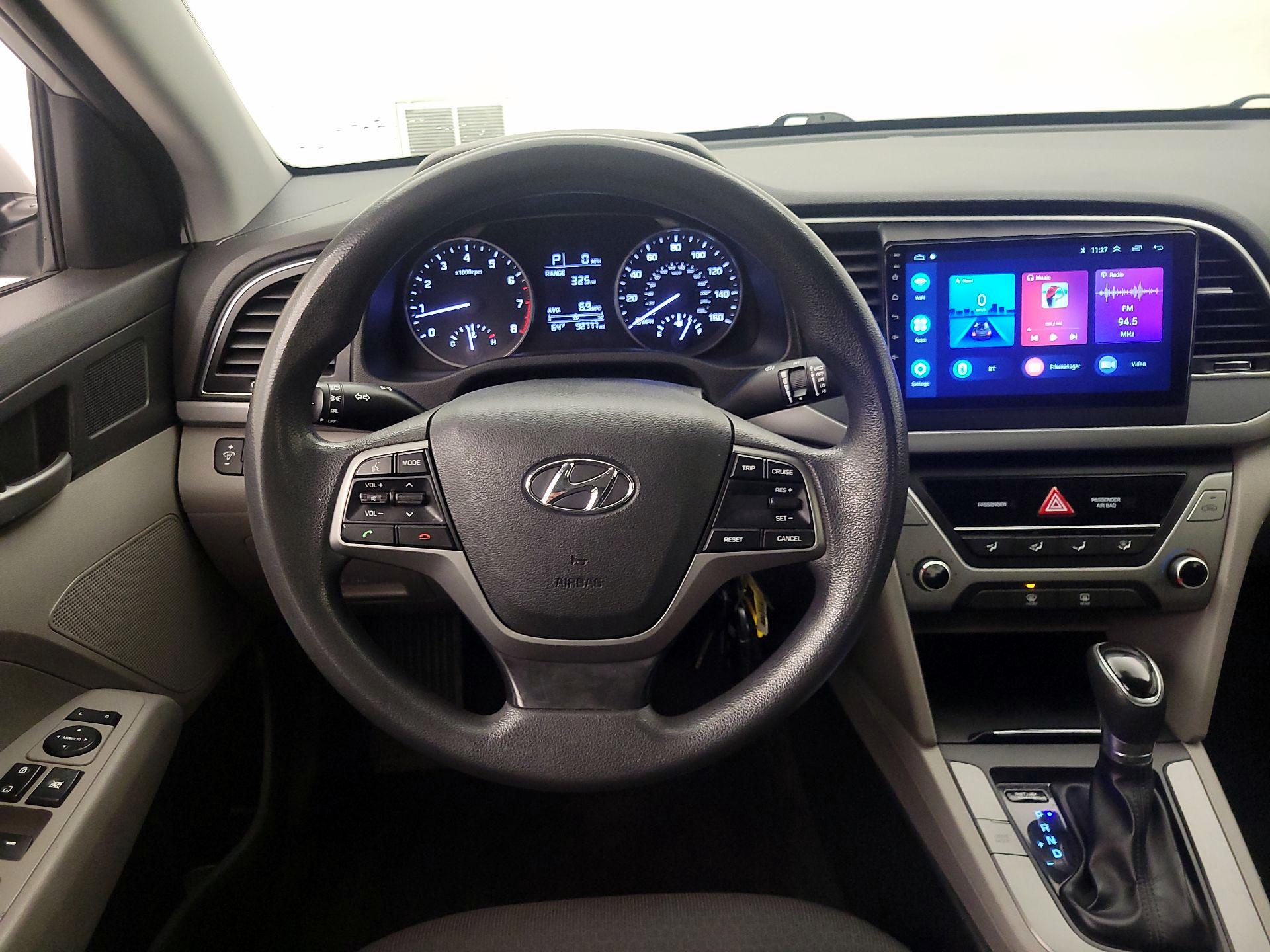 Thumbnail: 2018 Hyundai Elantra - 10