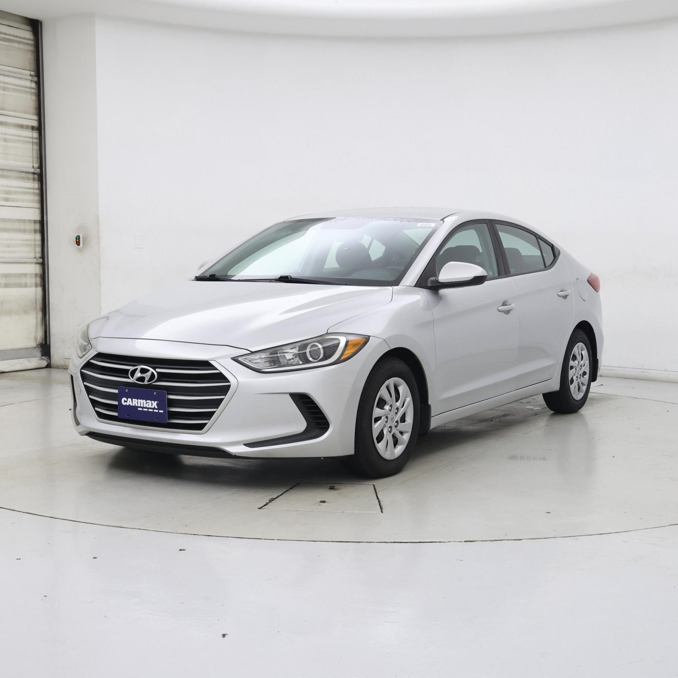Thumbnail: 2018 Hyundai Elantra - 4