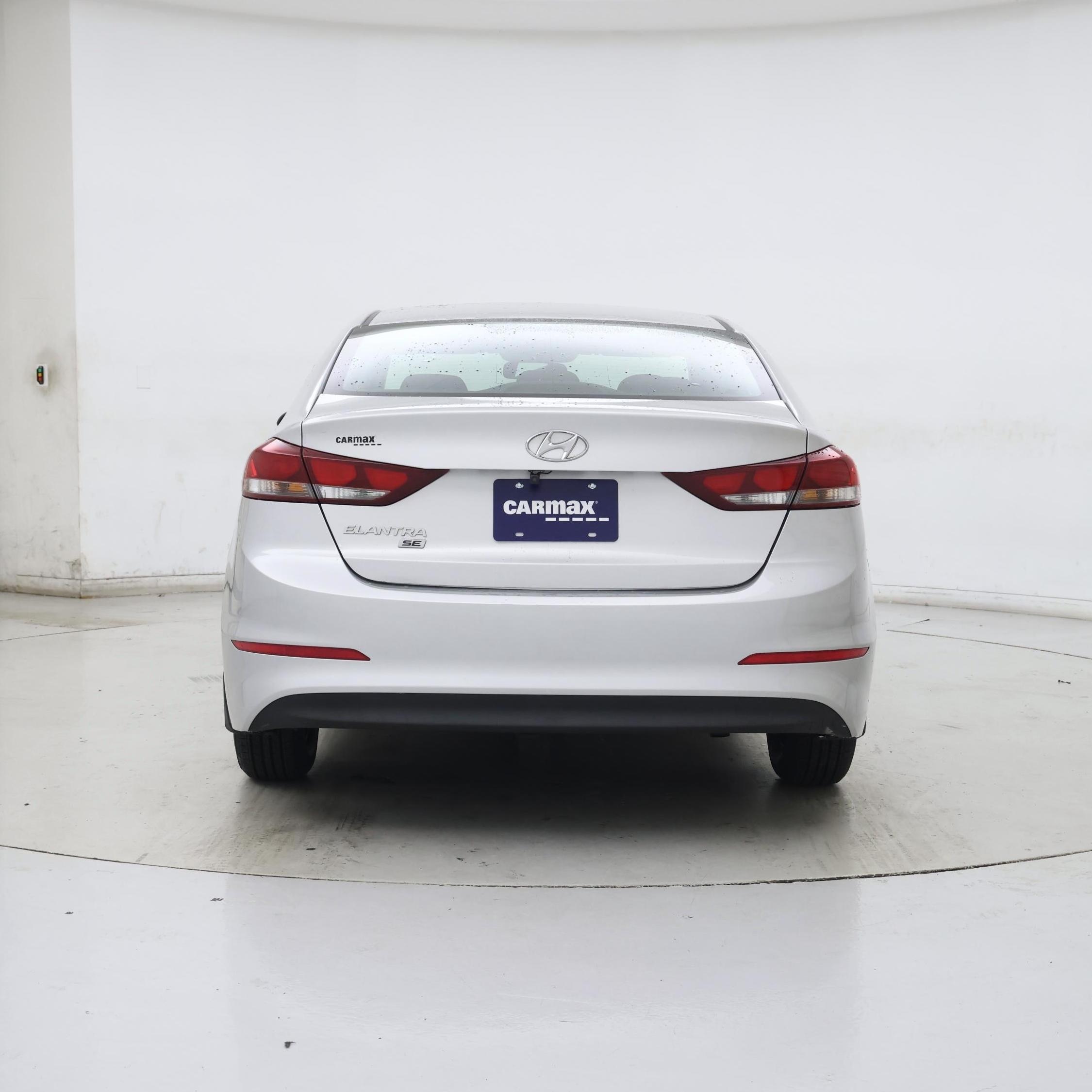 Thumbnail: 2018 Hyundai Elantra - 6