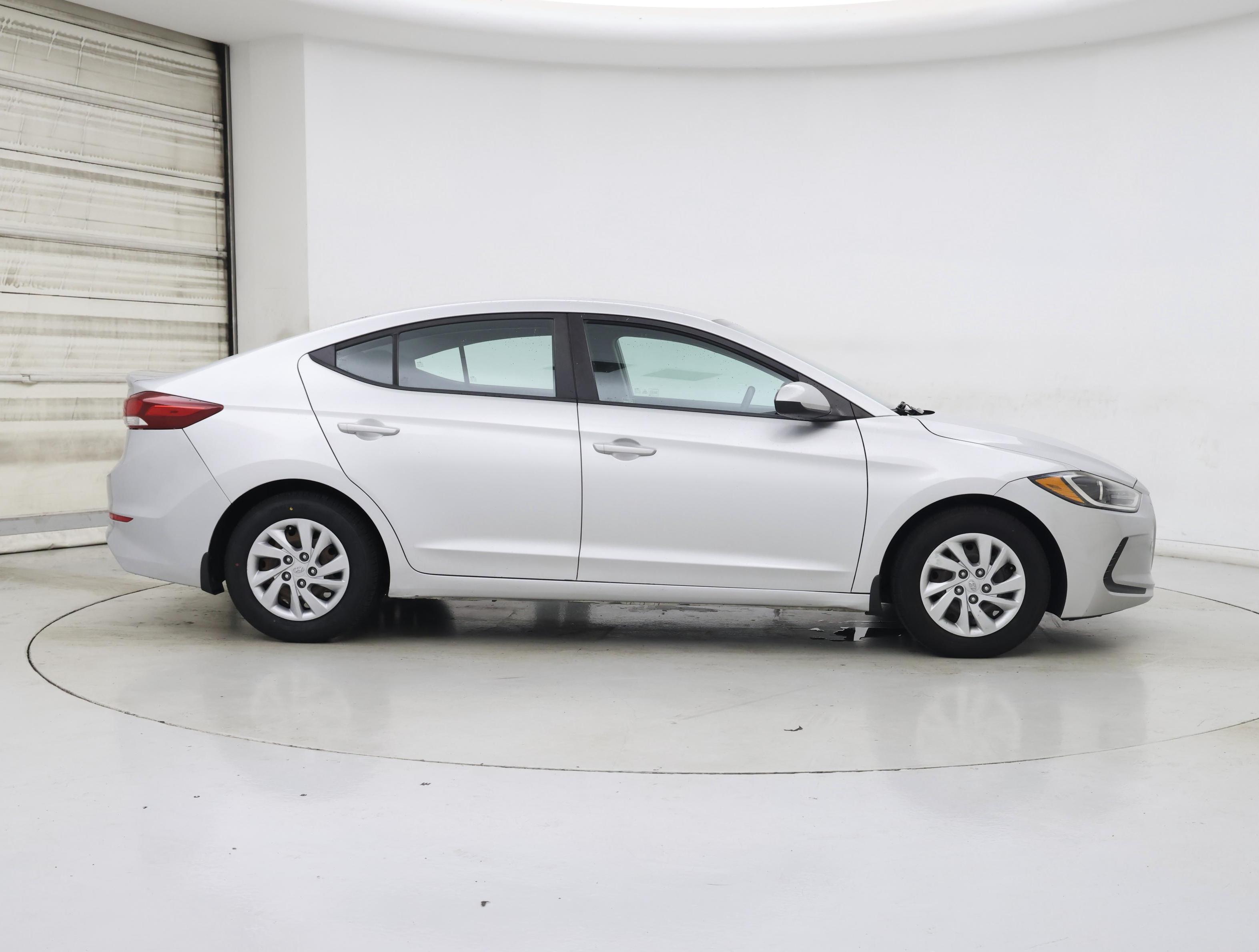 Thumbnail: 2018 Hyundai Elantra - 7