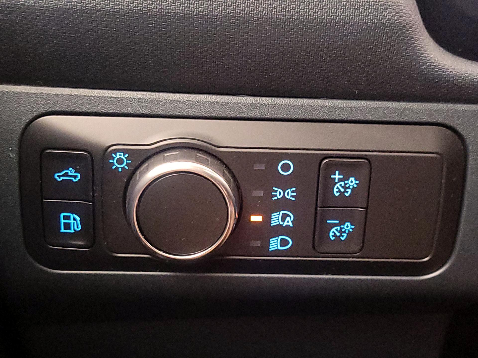 Thumbnail: 2022 Ford Maverick - 13