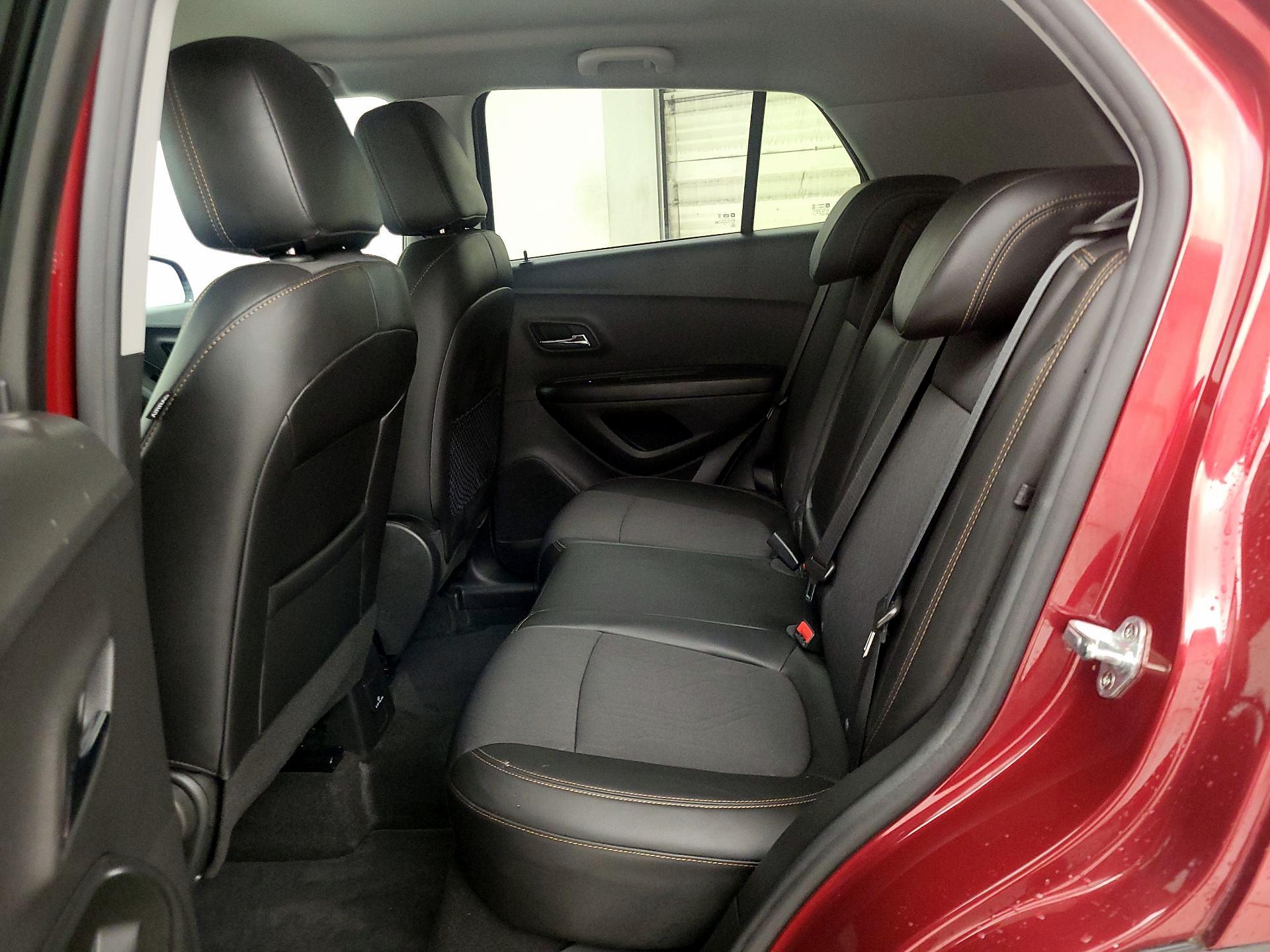 Thumbnail: 2021 Chevrolet Trax - 19