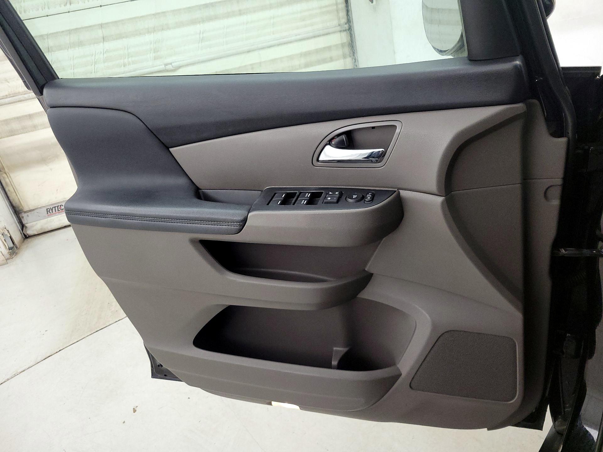 Thumbnail: 2016 Honda Odyssey - 12