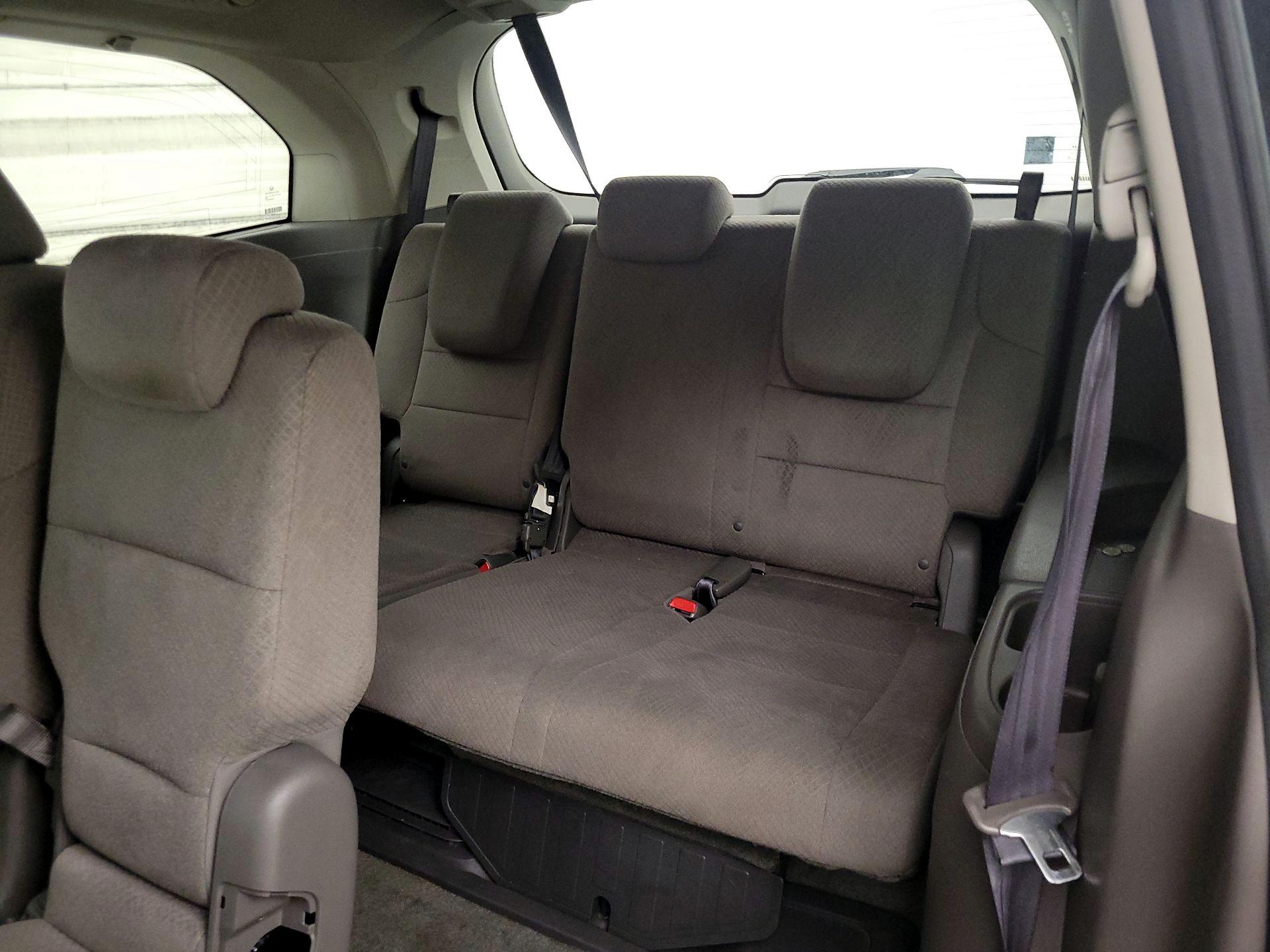 Thumbnail: 2016 Honda Odyssey - 20