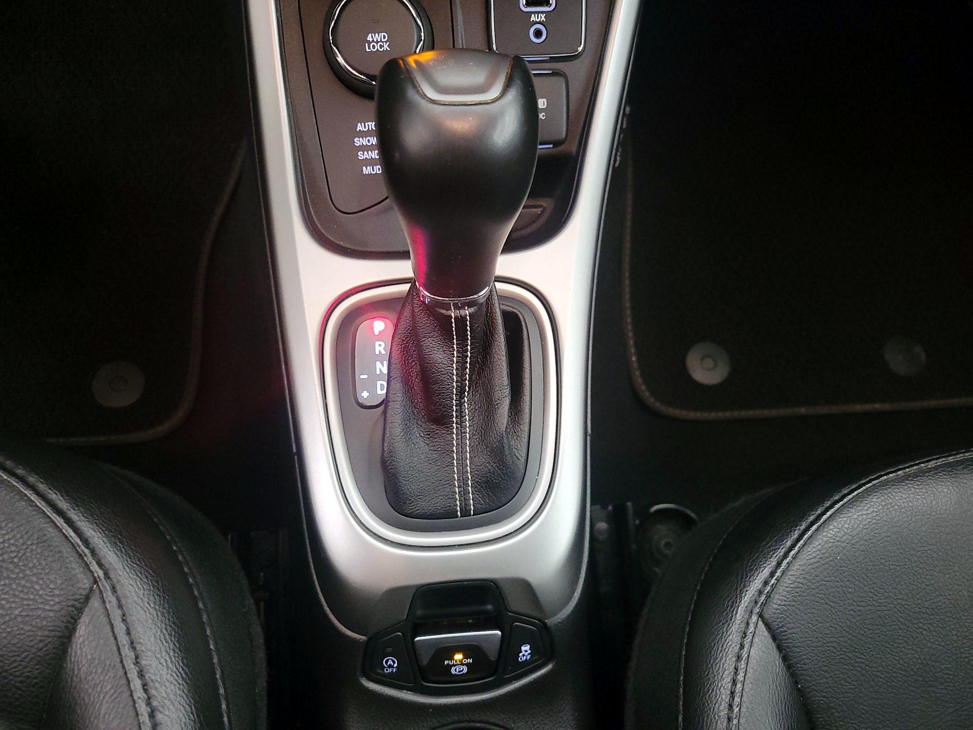 Thumbnail: 2021 Jeep Compass - 18