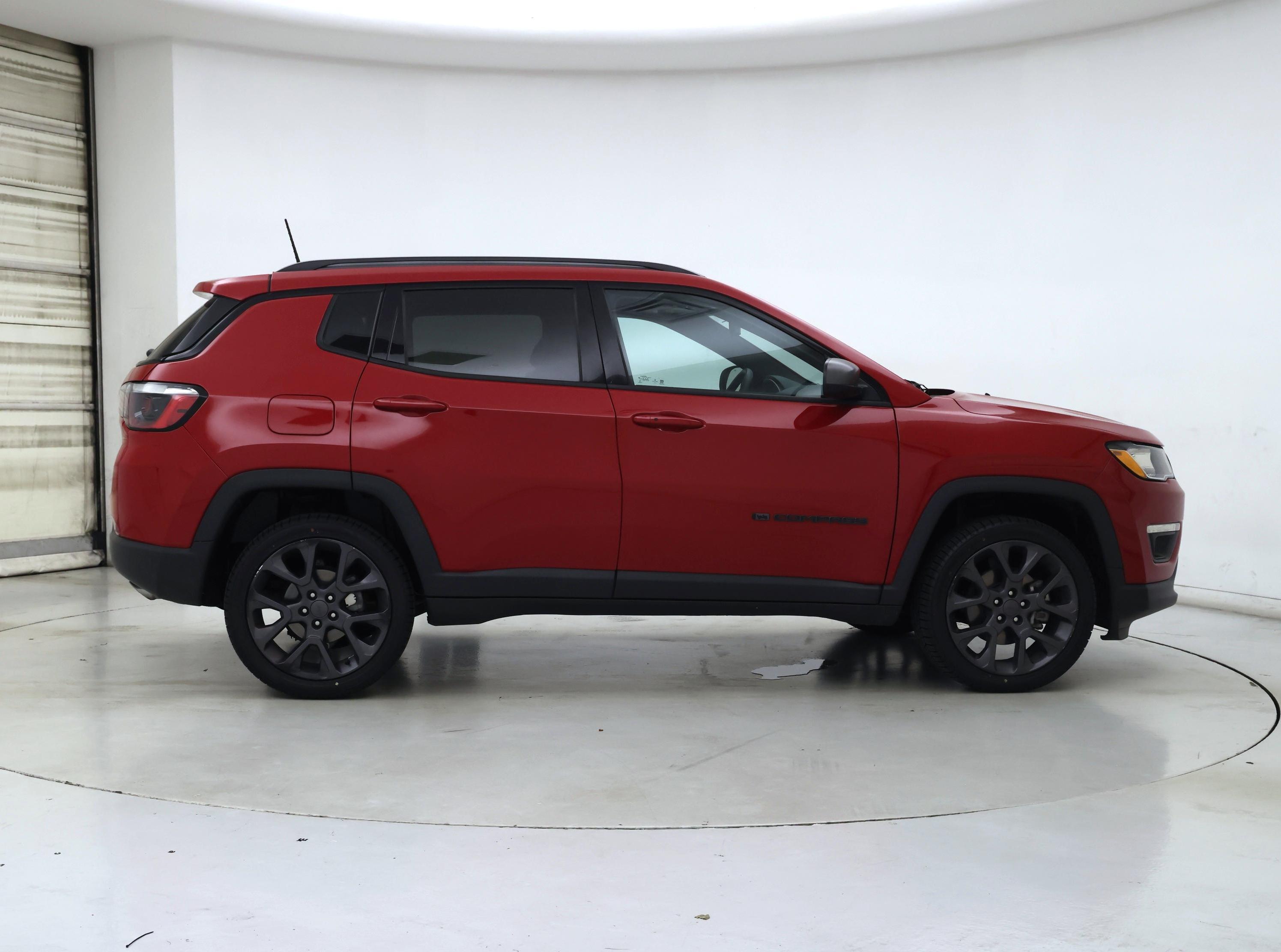 Thumbnail: 2021 Jeep Compass - 7