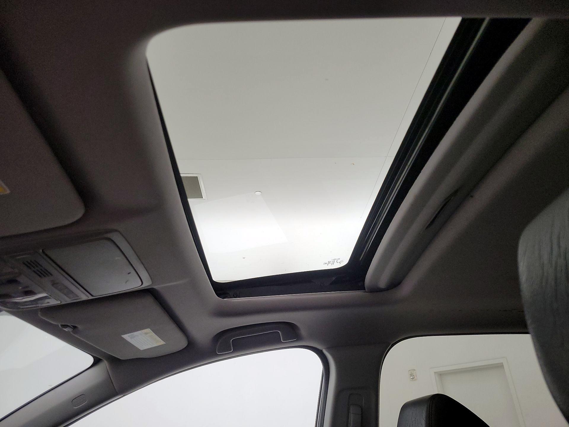 Thumbnail: 2019 Honda CR-V - 17