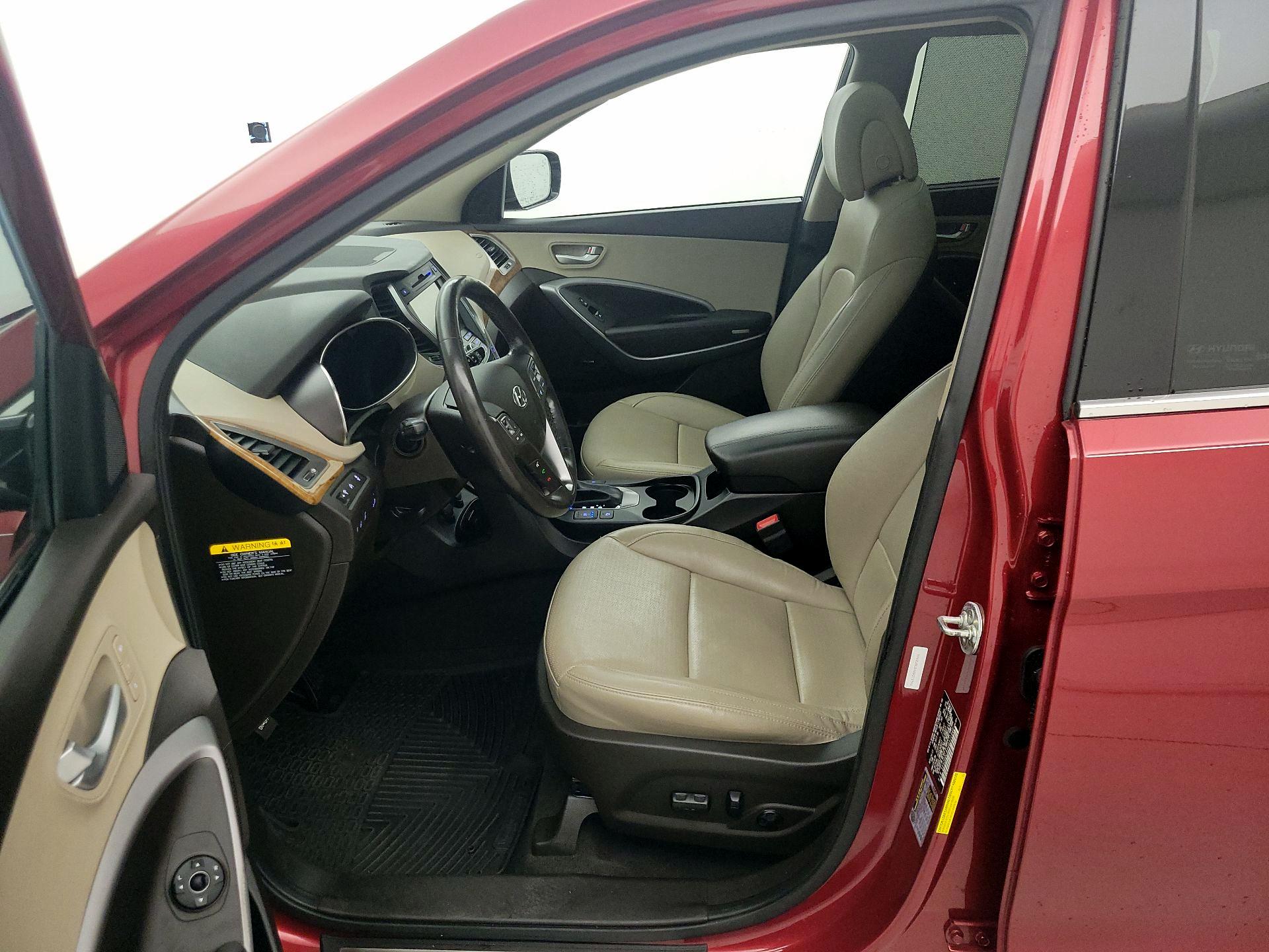 Thumbnail: 2016 Hyundai Santa Fe - 11