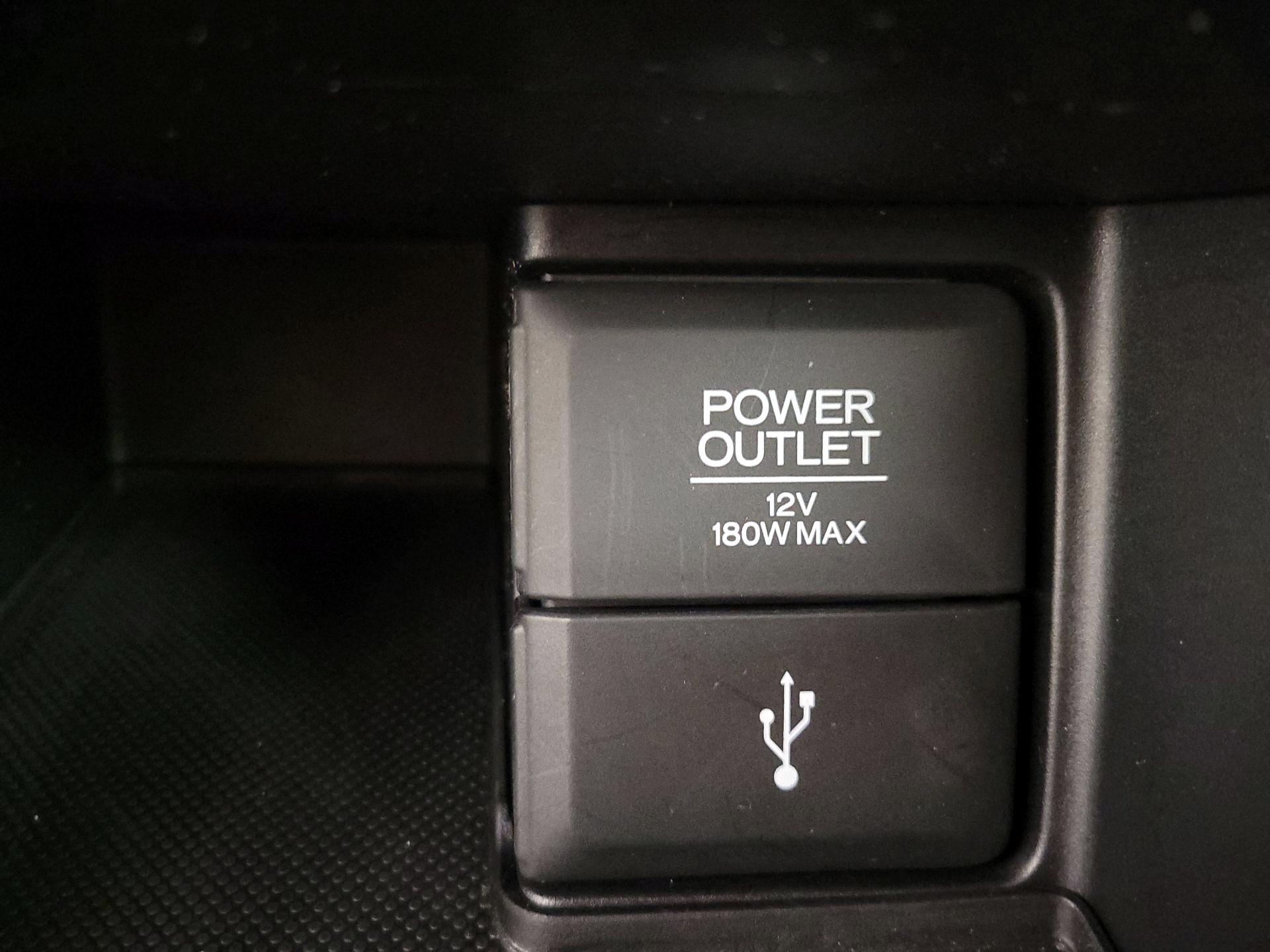 Thumbnail: 2015 Honda Accord - 18