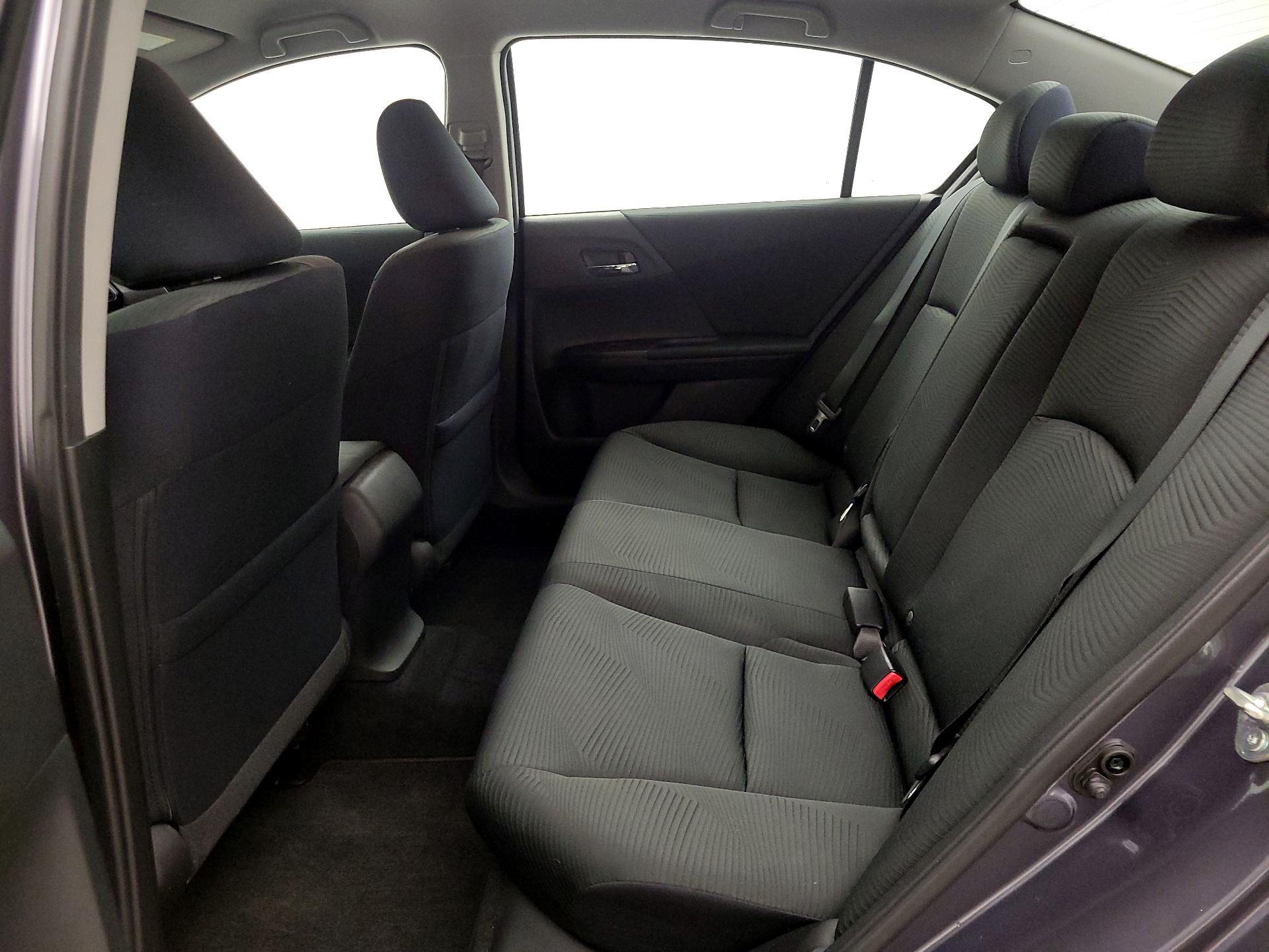 Thumbnail: 2015 Honda Accord - 19