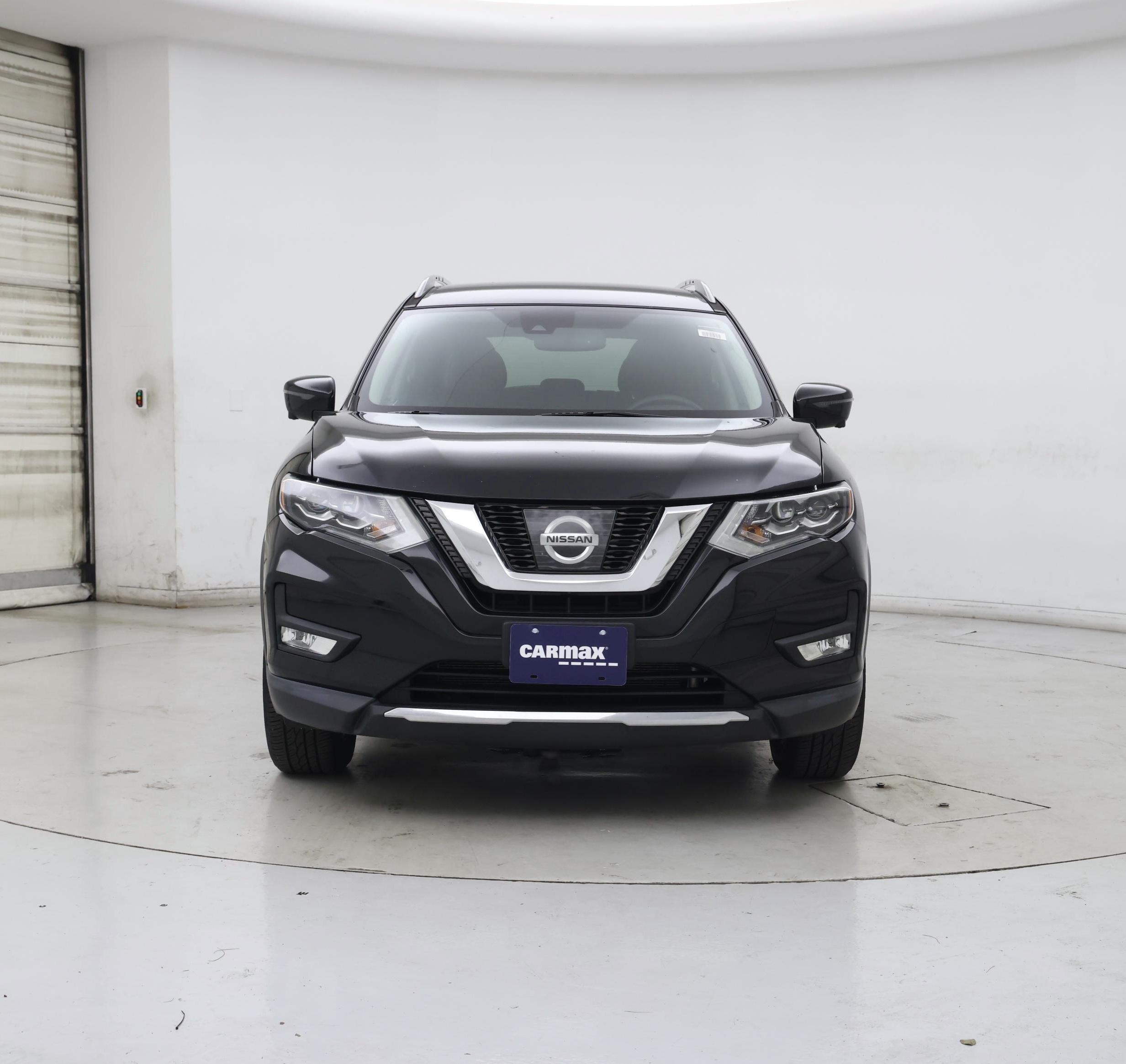Thumbnail: 2017 Nissan Rogue - 5
