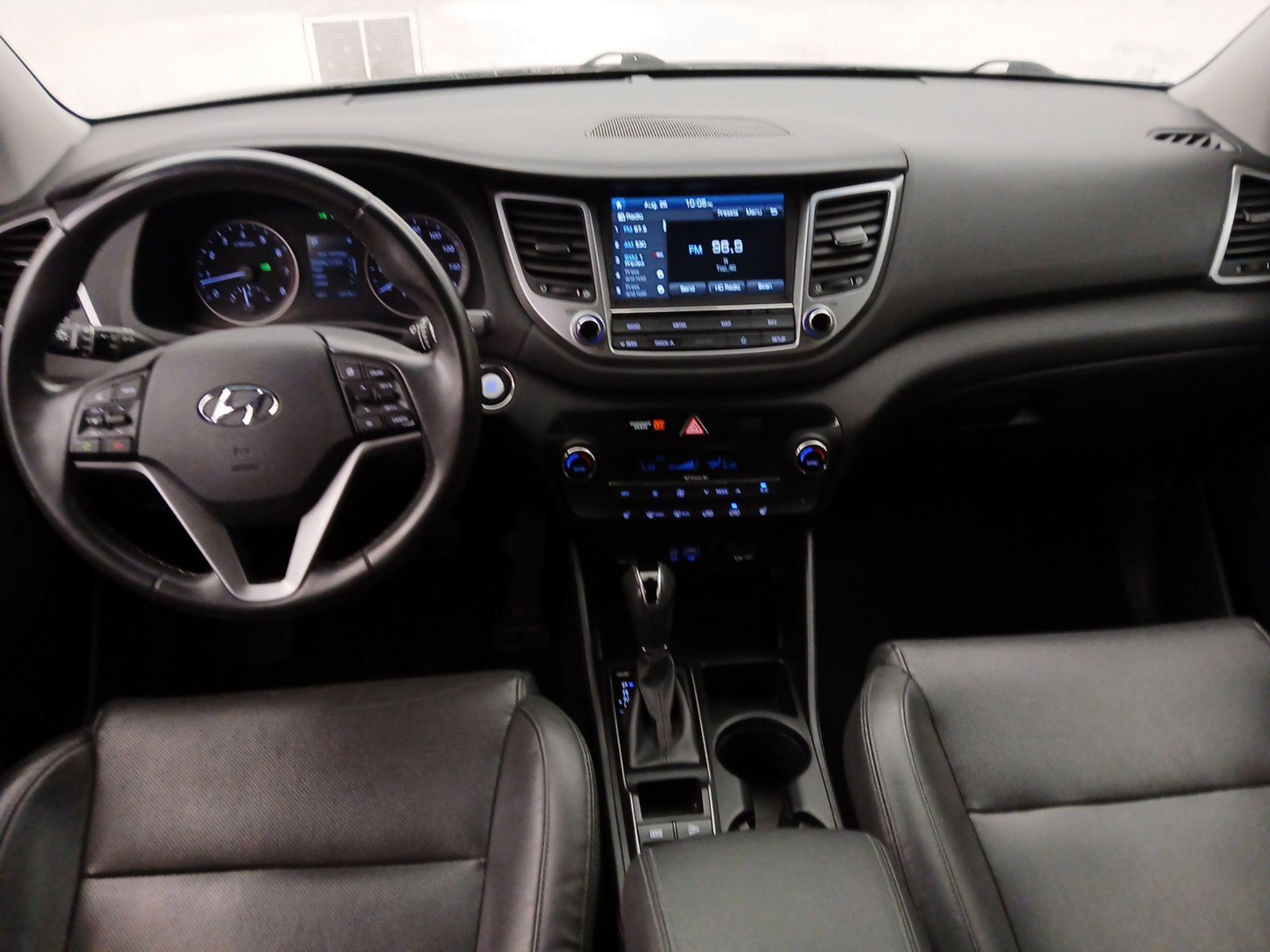 Thumbnail: 2018 Hyundai Tucson - 9