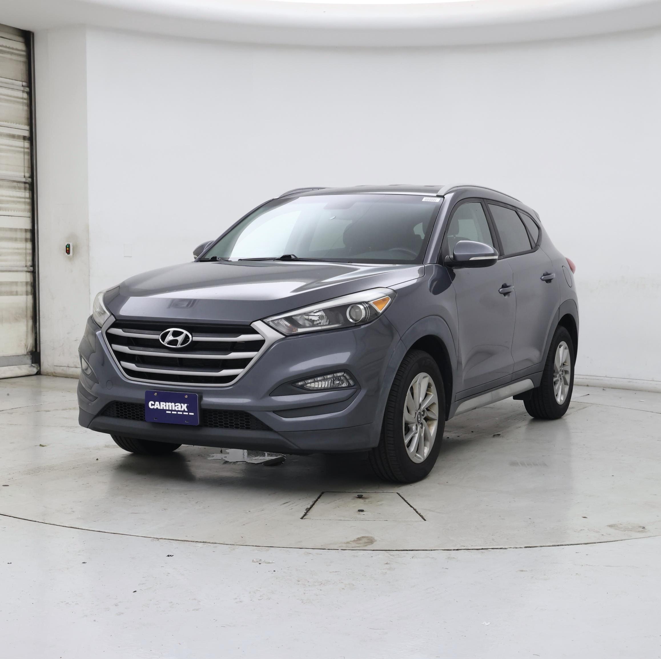 Thumbnail: 2018 Hyundai Tucson - 4