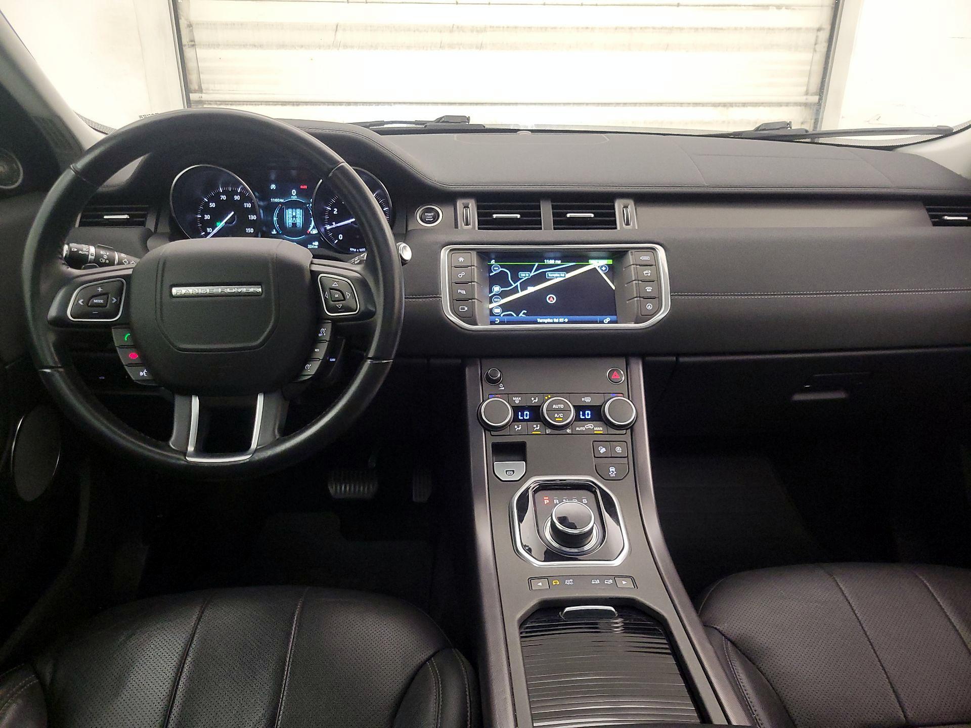Thumbnail: 2019 Land Rover Range Rover Evoque - 9