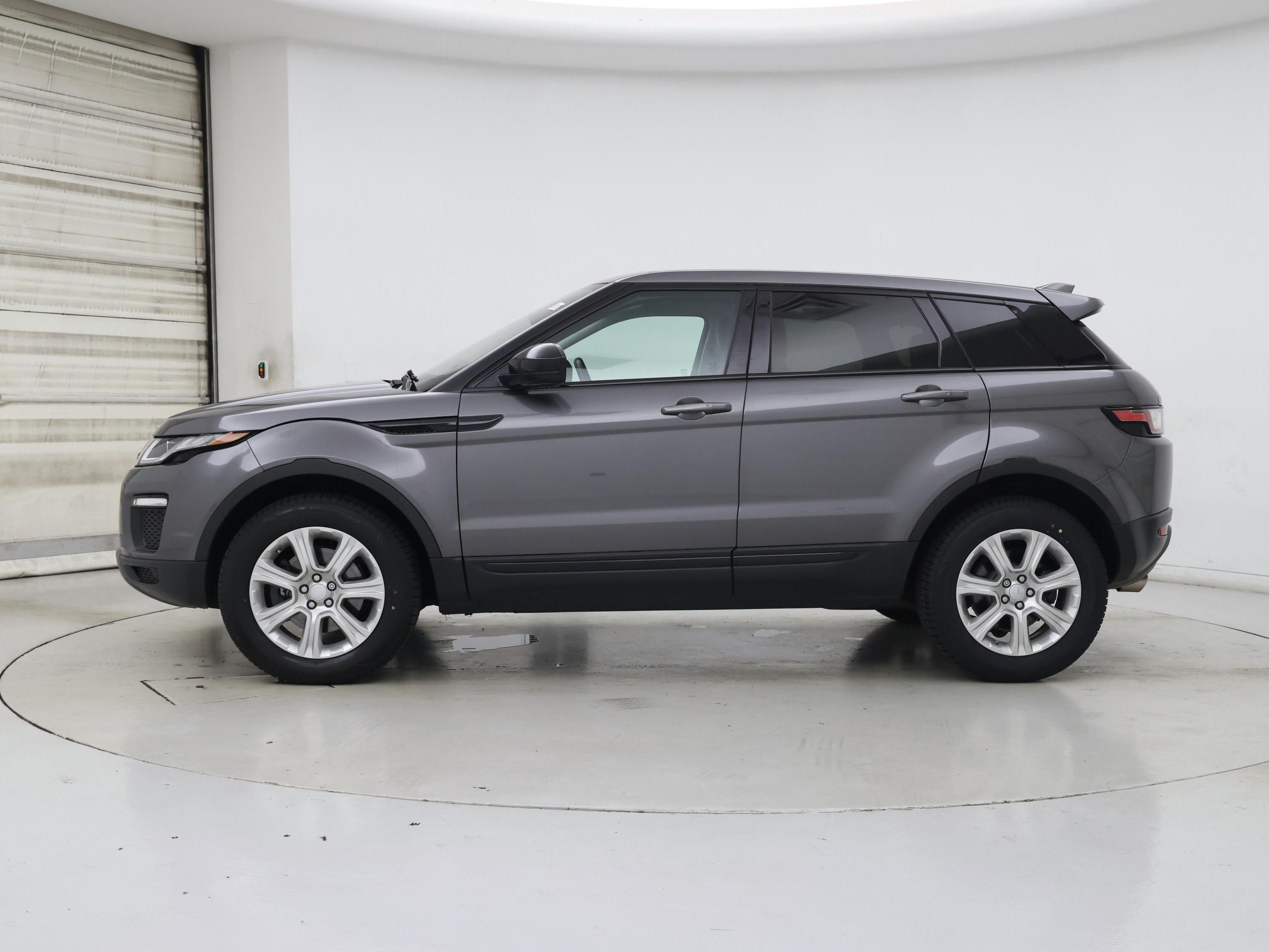 Thumbnail: 2019 Land Rover Range Rover Evoque - 3