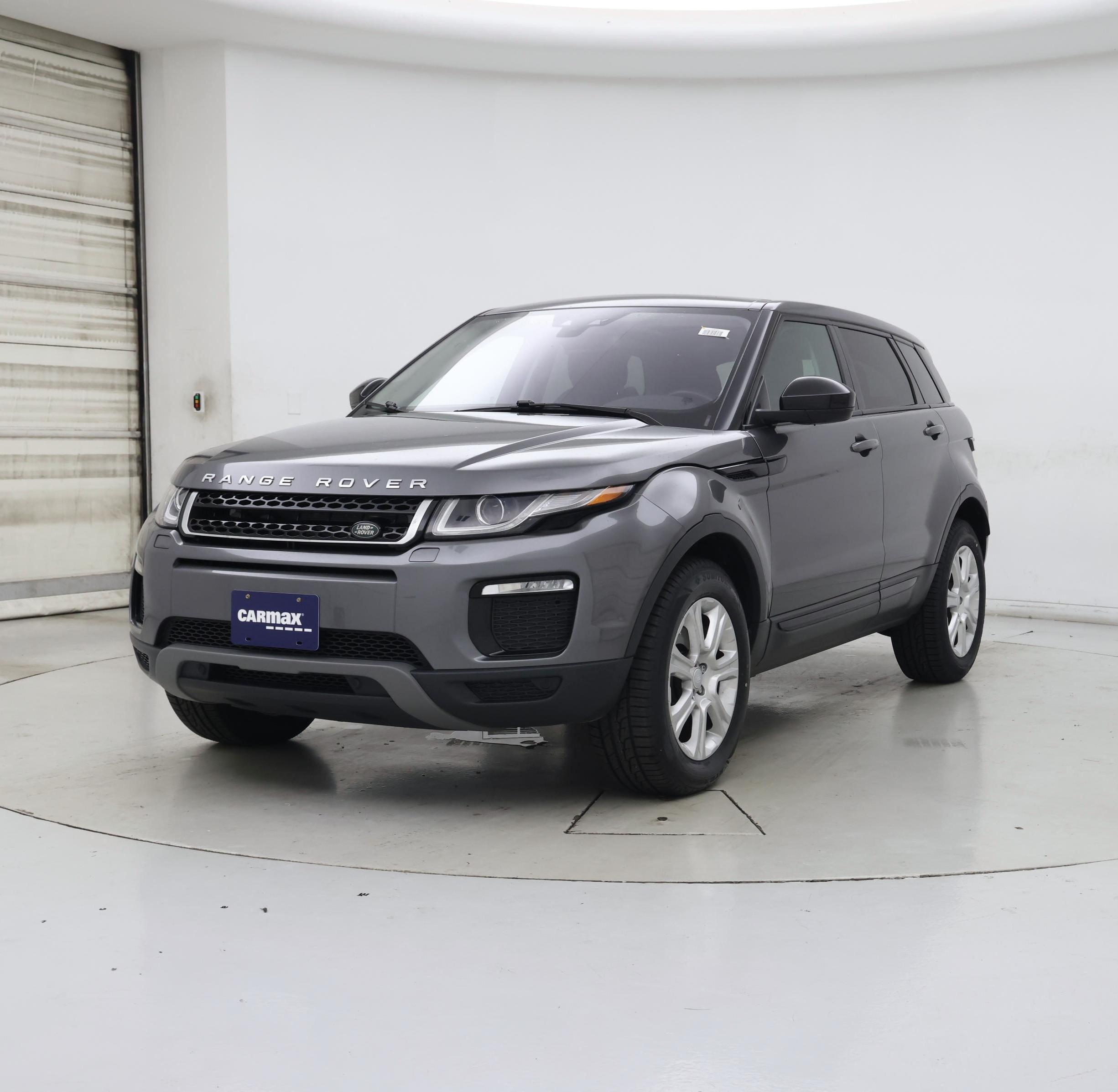 Thumbnail: 2019 Land Rover Range Rover Evoque - 4