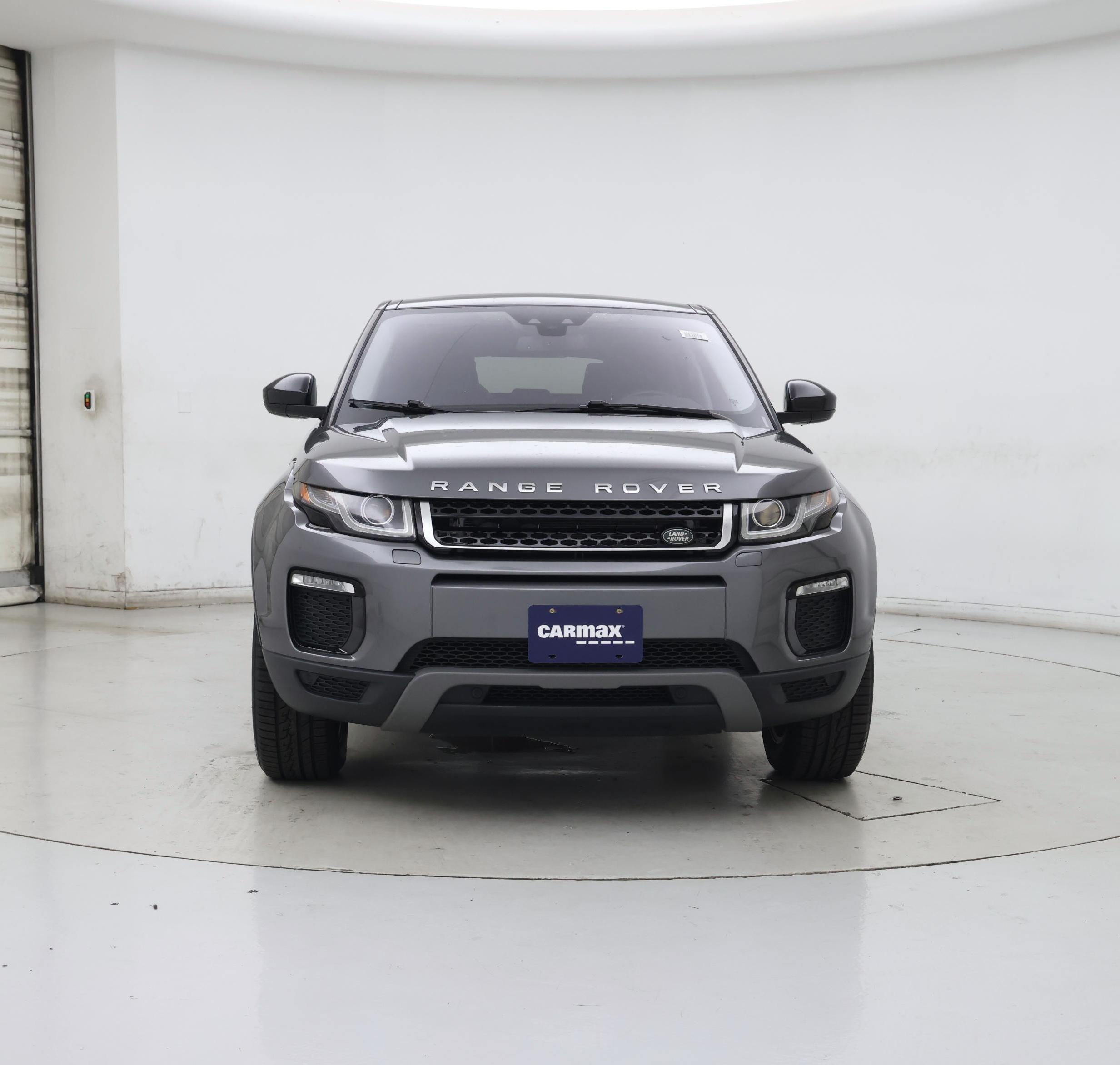 Thumbnail: 2019 Land Rover Range Rover Evoque - 5