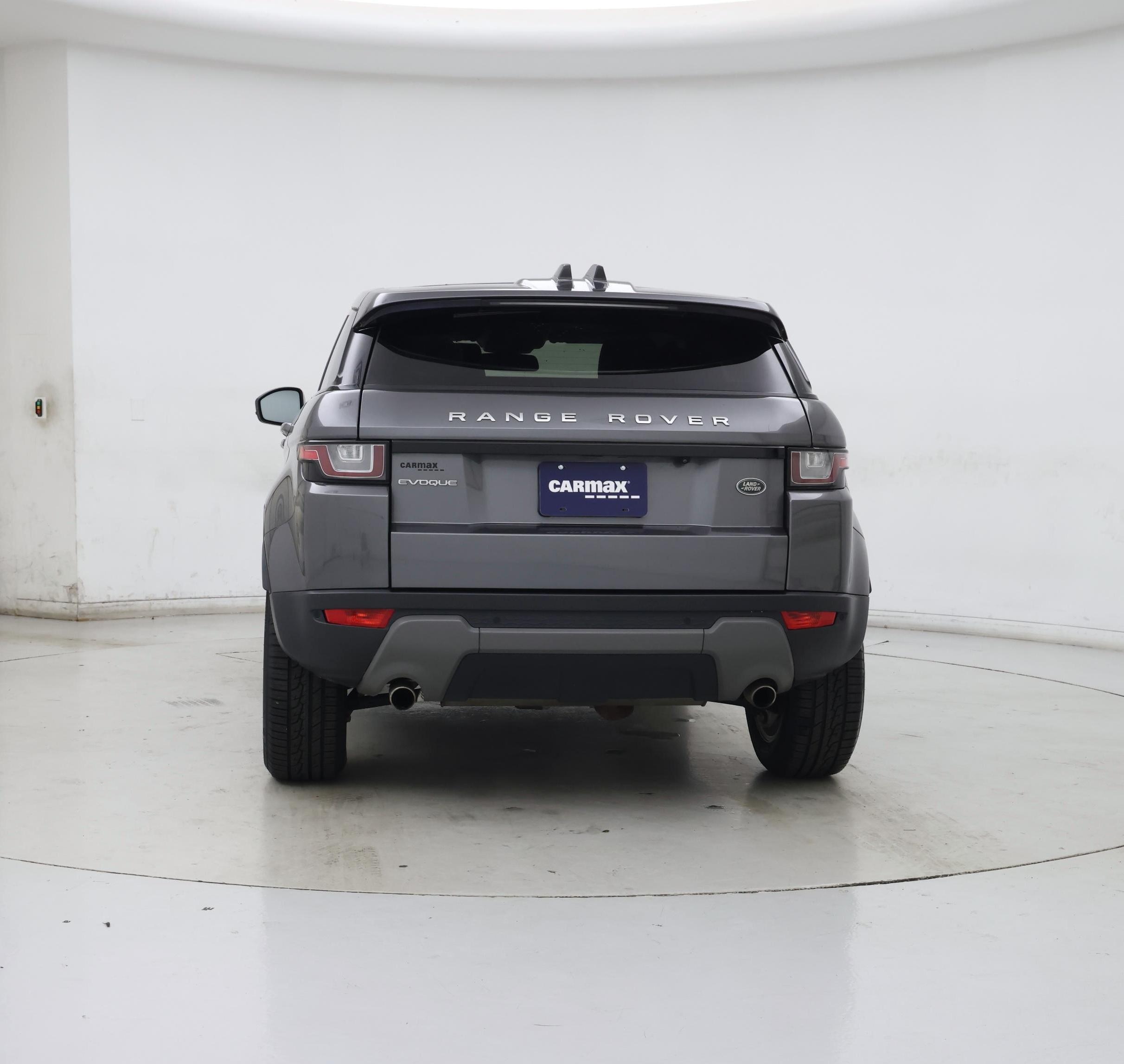 Thumbnail: 2019 Land Rover Range Rover Evoque - 6