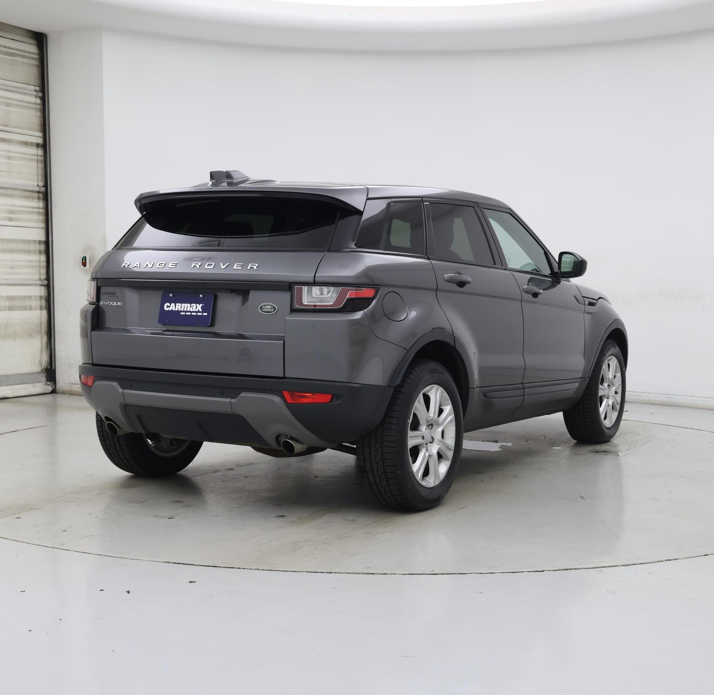 Thumbnail: 2019 Land Rover Range Rover Evoque - 8