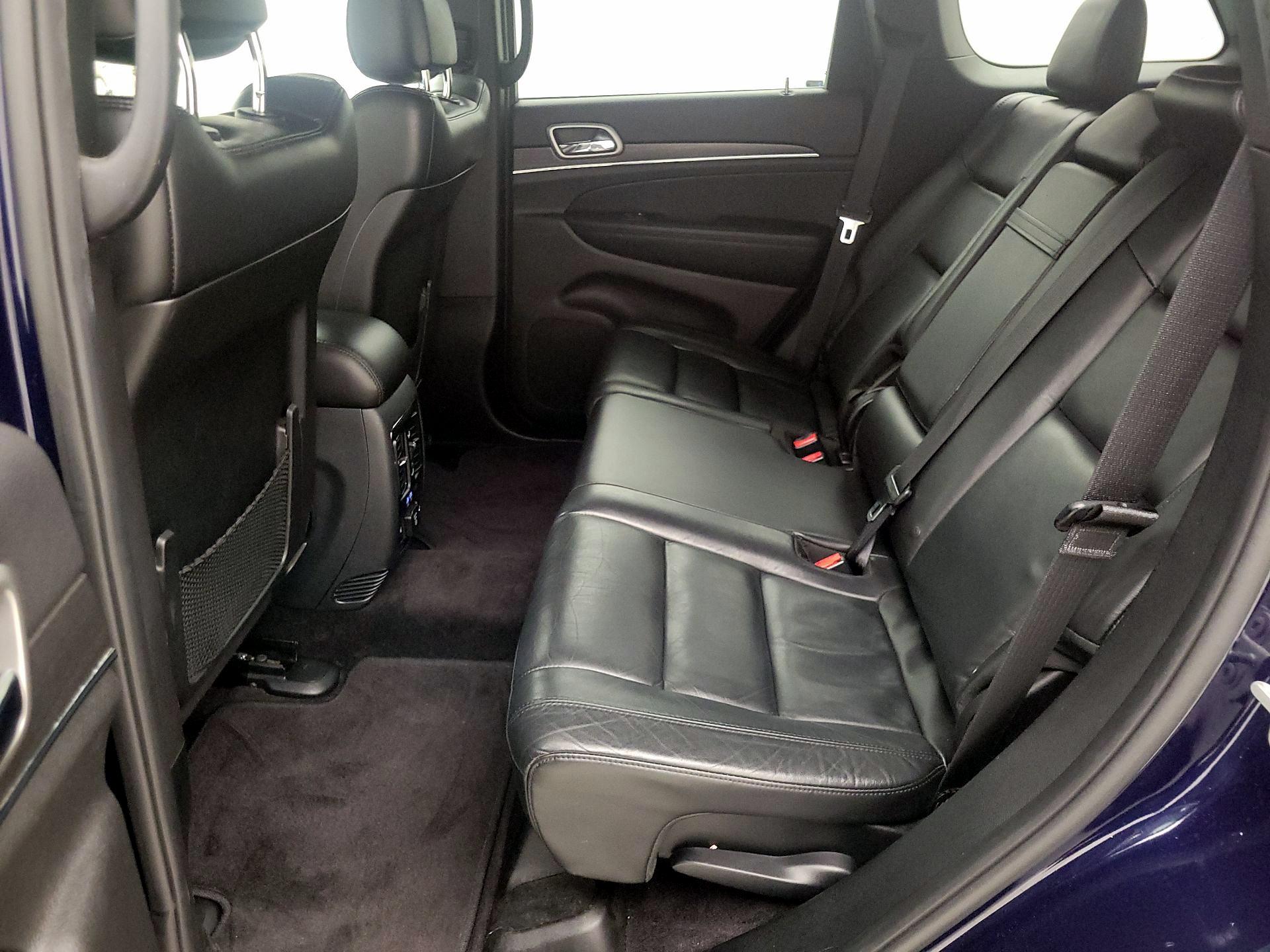 Thumbnail: 2018 Jeep Grand Cherokee - 19