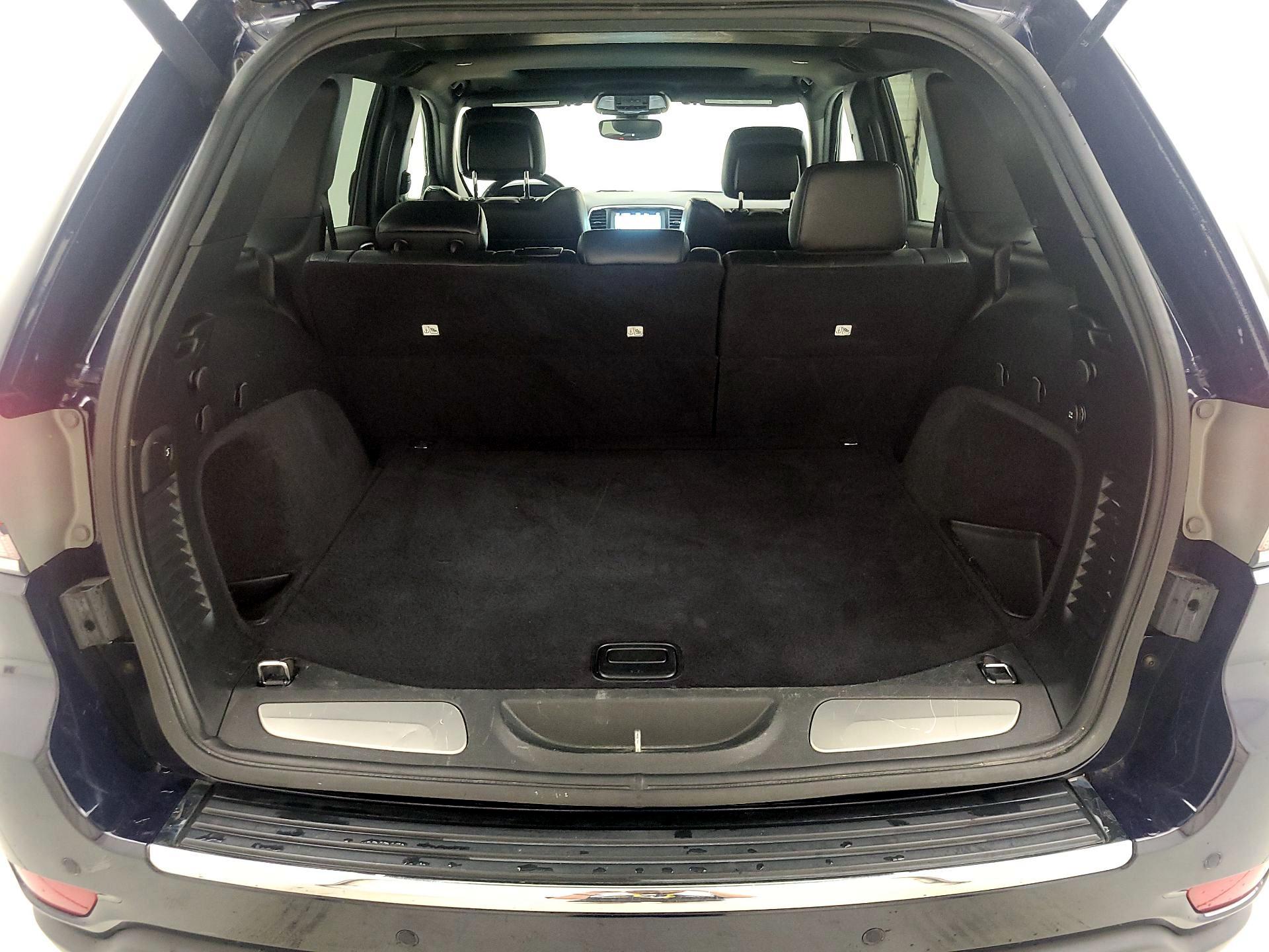 Thumbnail: 2018 Jeep Grand Cherokee - 20