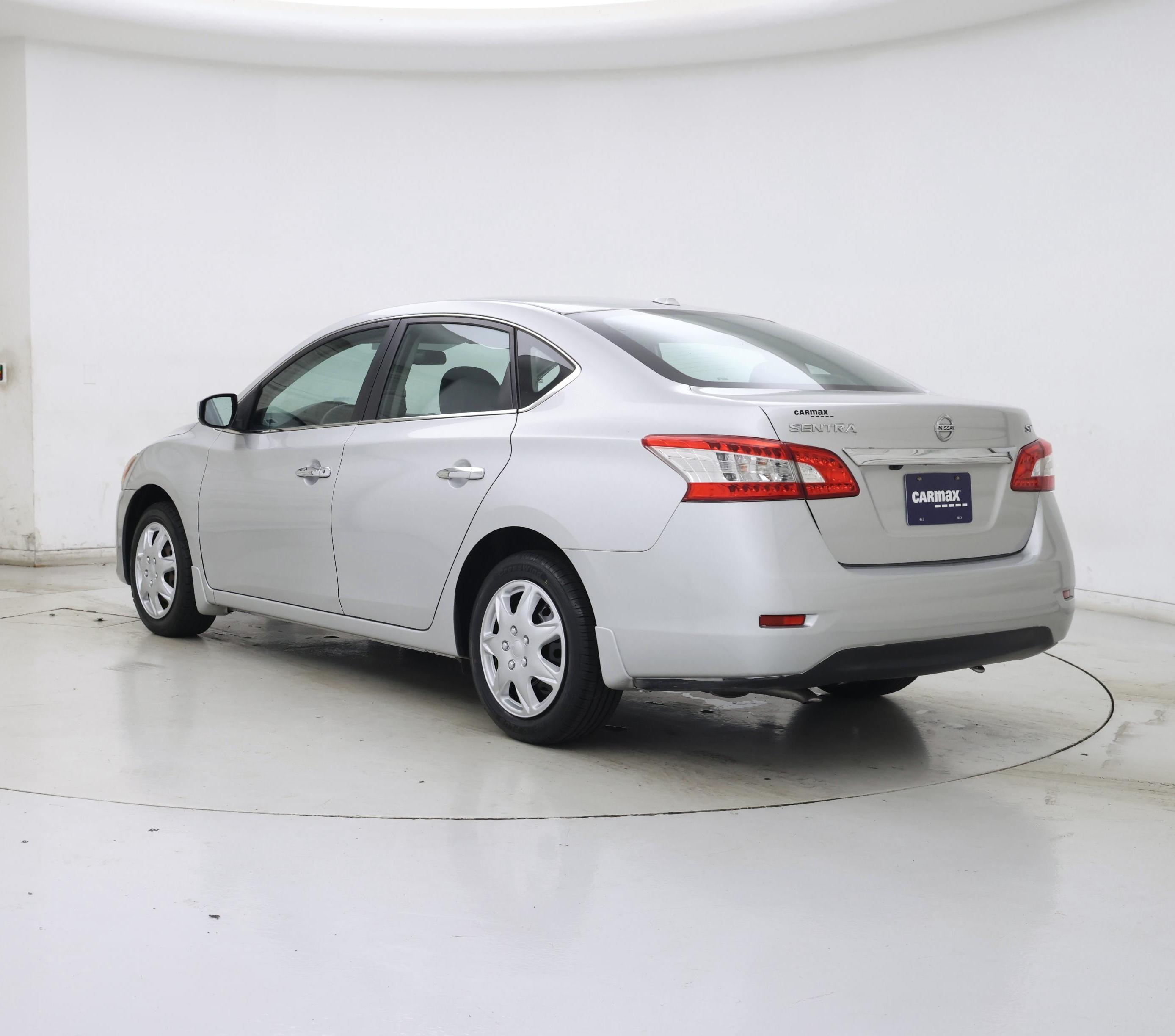Thumbnail: 2015 Nissan Sentra - 2