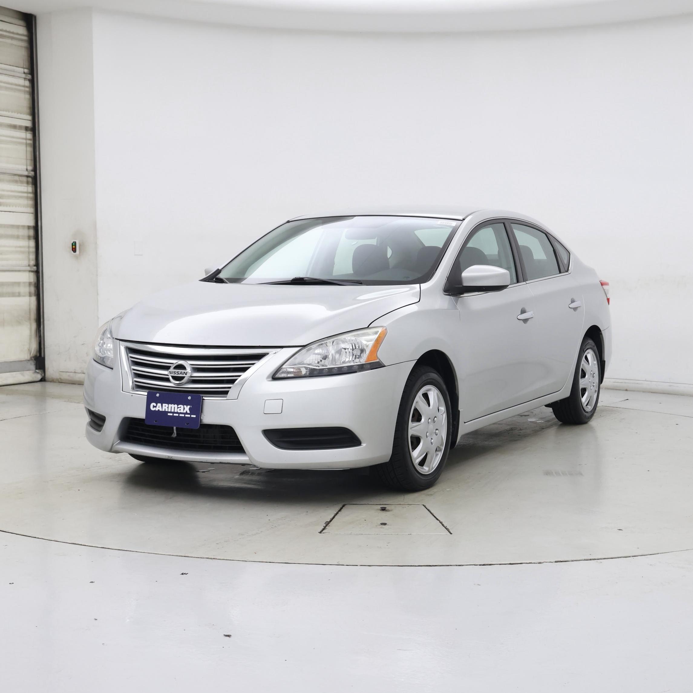 Thumbnail: 2015 Nissan Sentra - 4