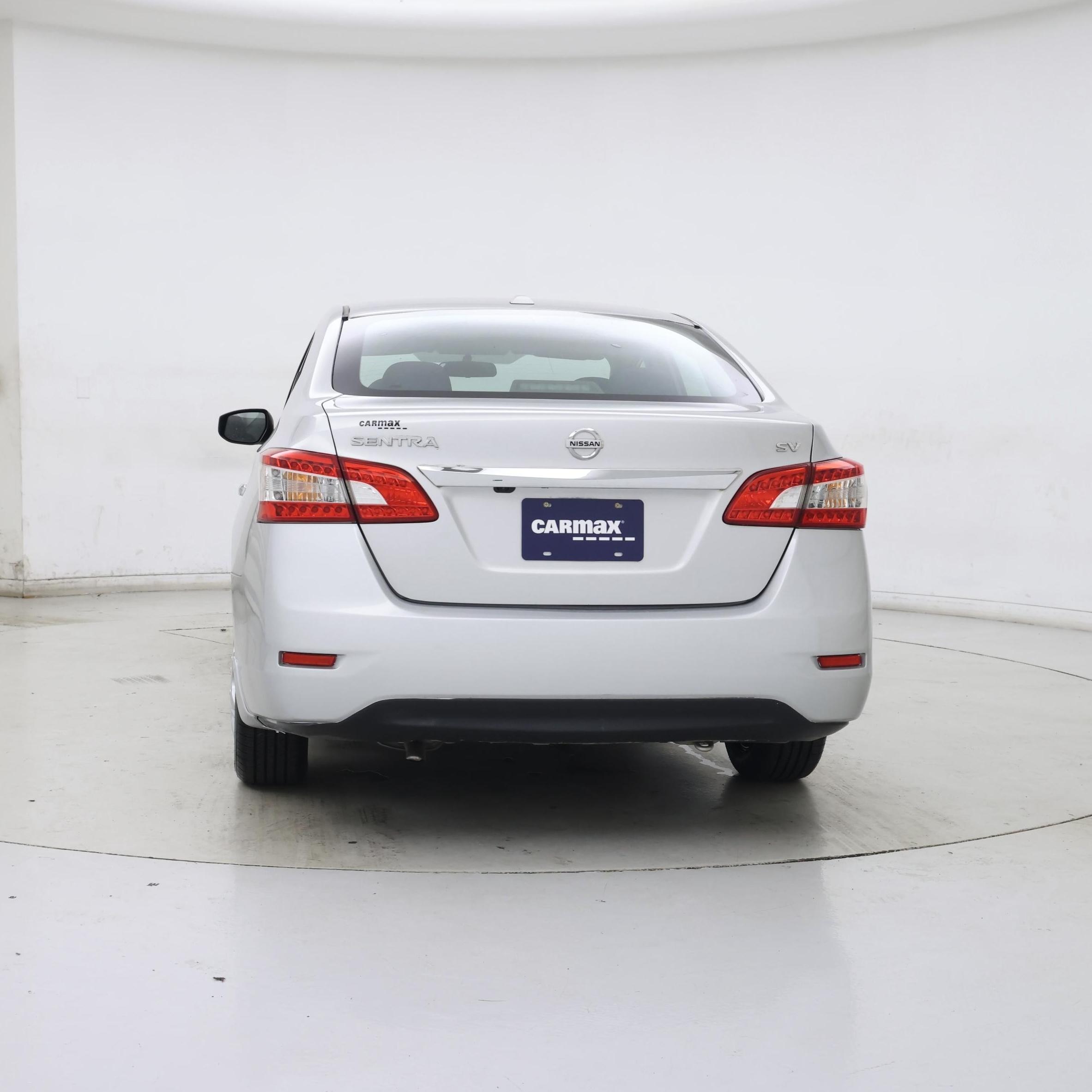 Thumbnail: 2015 Nissan Sentra - 6